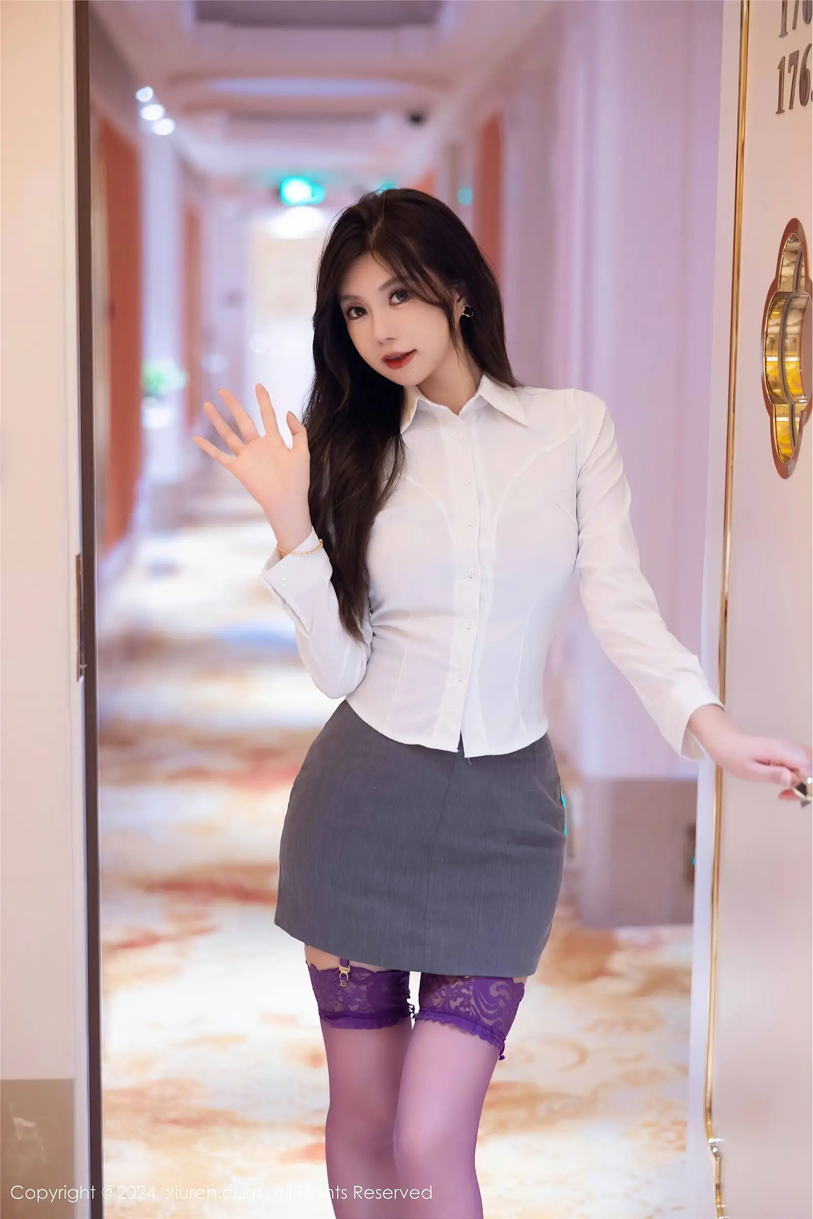 [XIUREN秀人网] 2024.12.20 NO.9631 绮里嘉ula