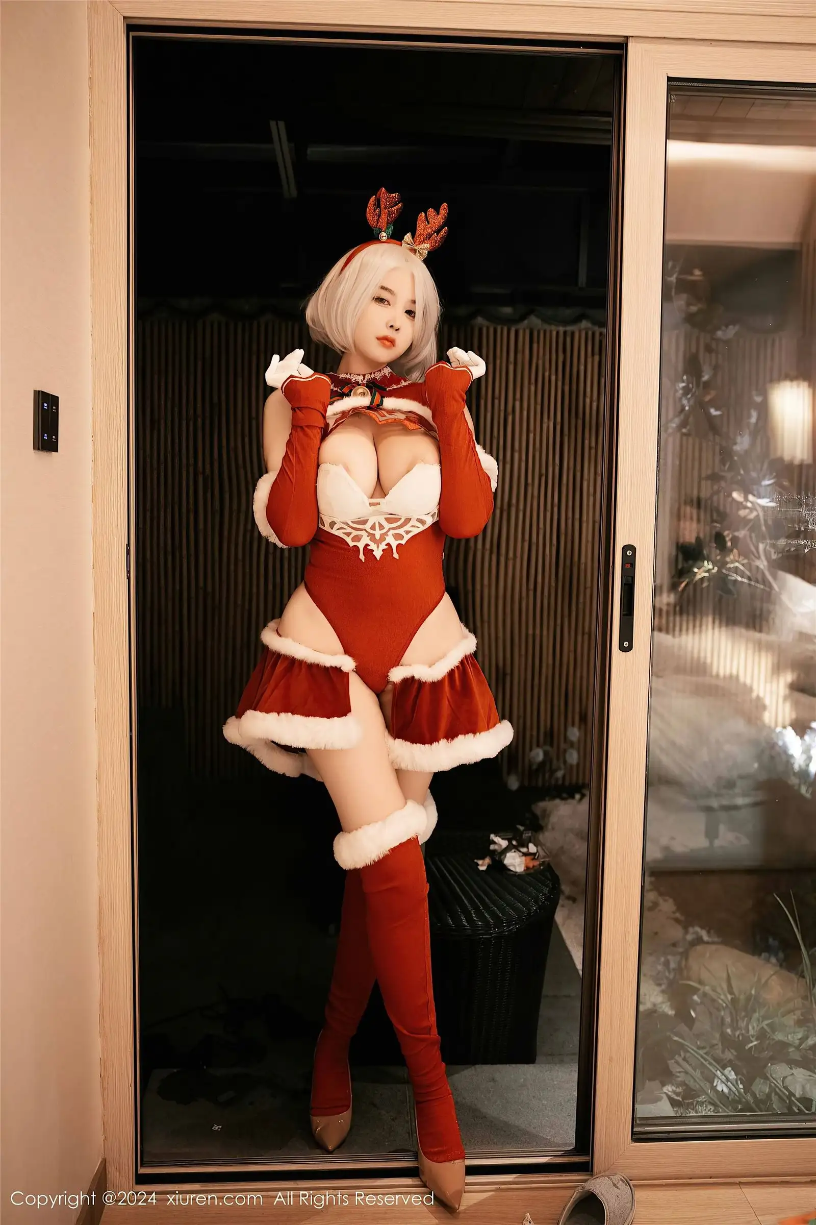 [XIUREN秀人网] 2024.12.26 NO.9660 樱桃小犊子