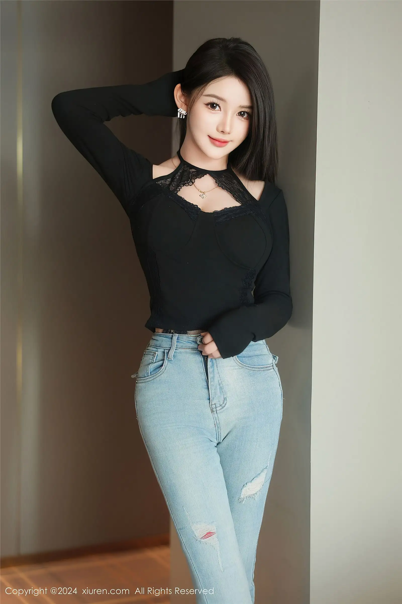[XIUREN秀人网] 2024.12.27 NO.9666 爱酱里