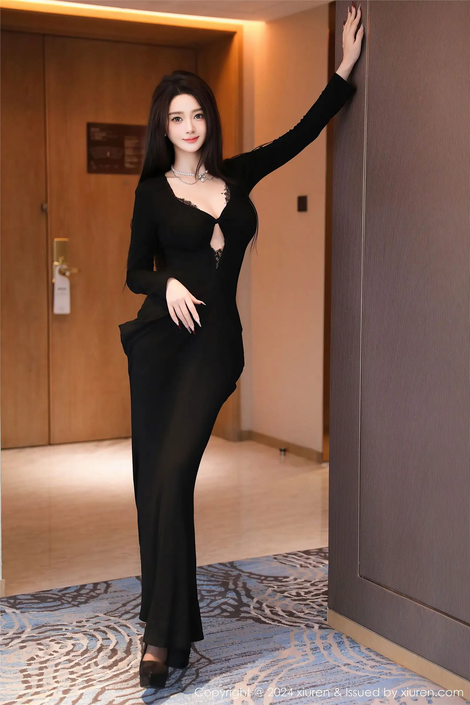 [XIUREN秀人网] 2024.12.27 NO.9670 Candy糖糖