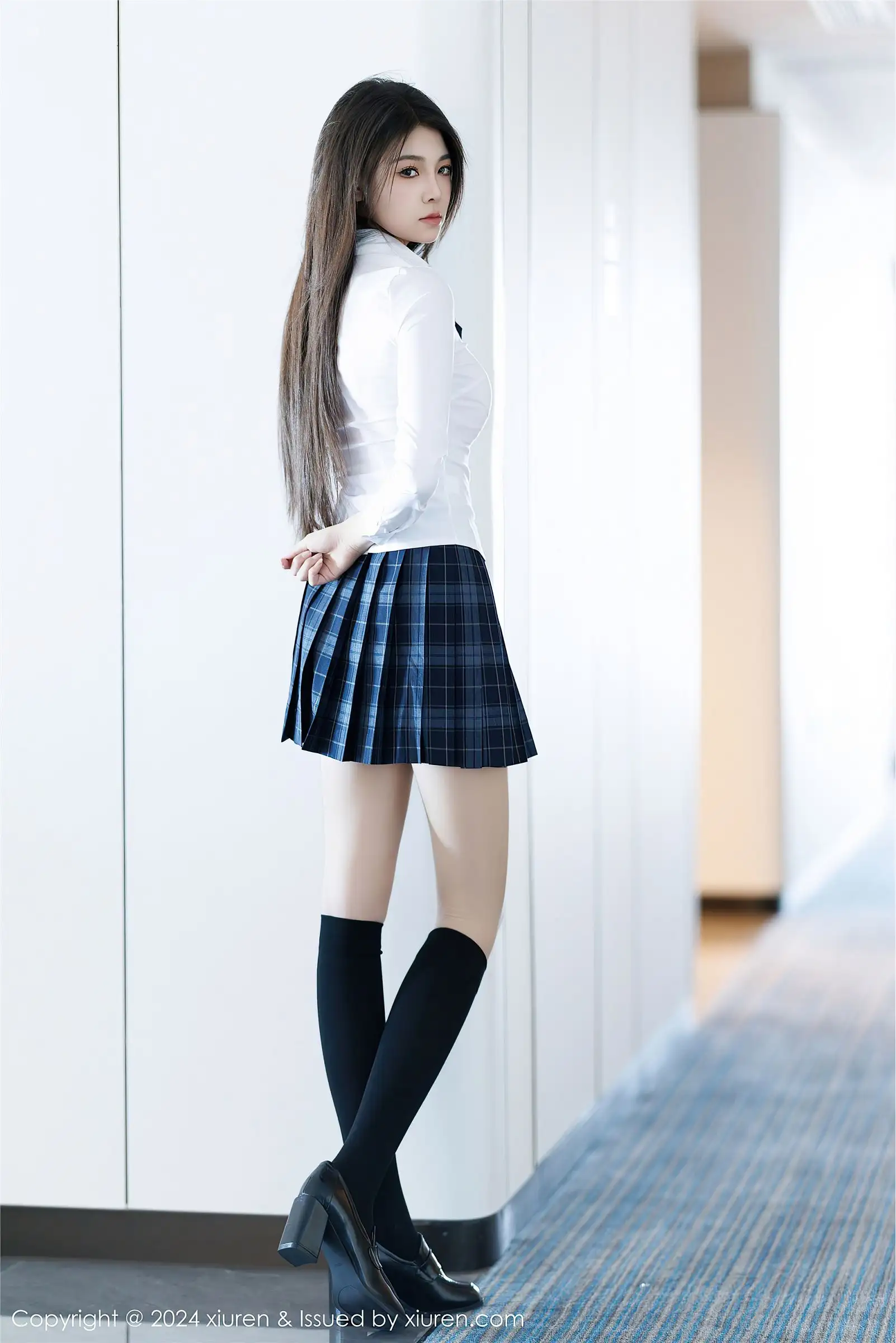 [XIUREN秀人网] 2024.12.30 NO.9682 初梦瑶