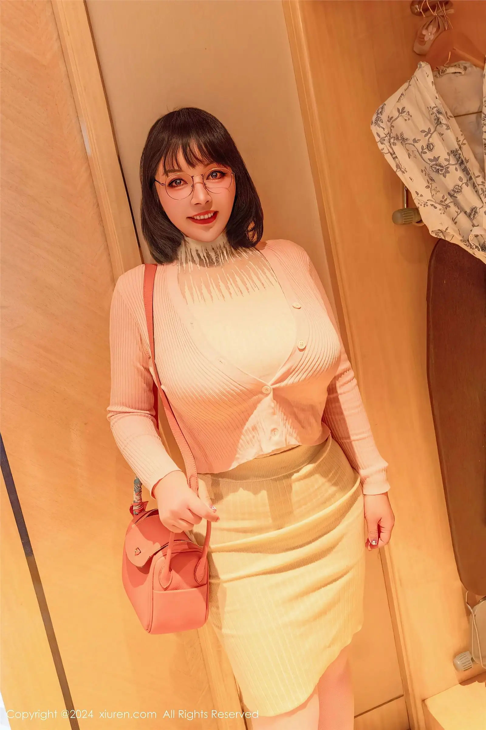 [XIUREN秀人网] 2024.12.31 NO.9685 油田溪溪