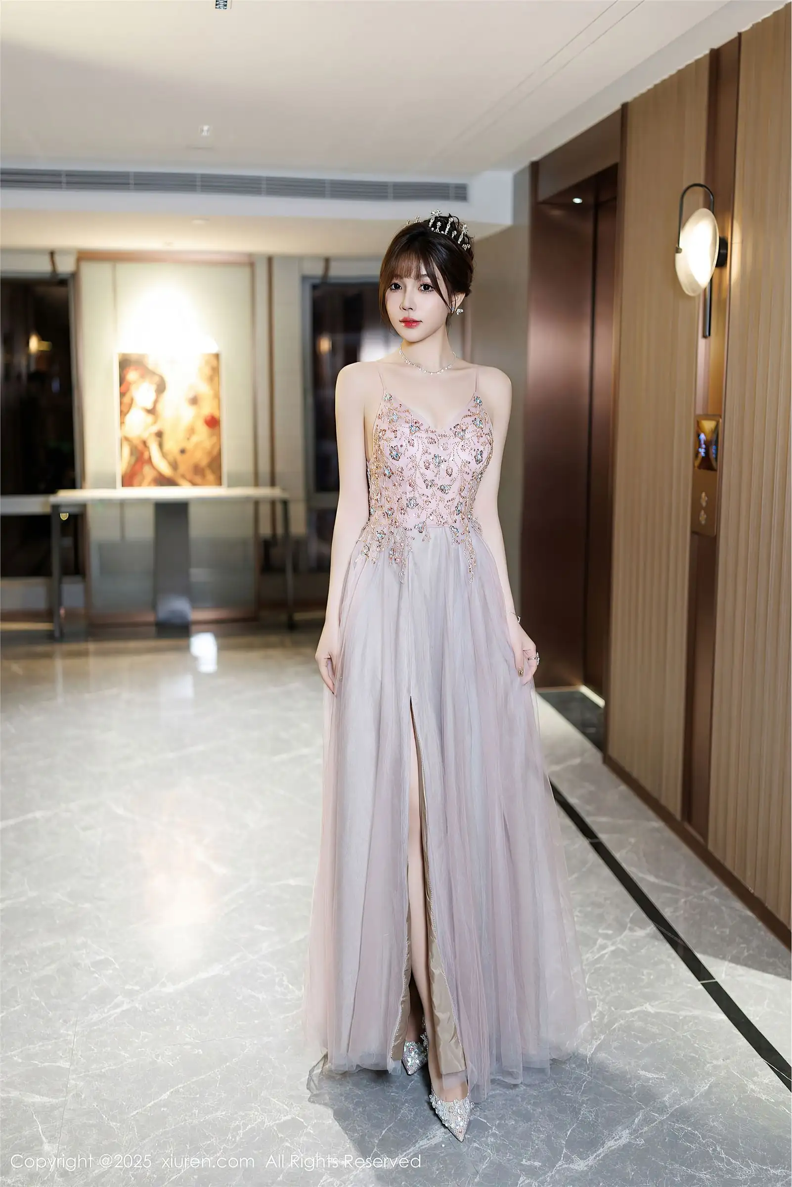 [XIUREN秀人网] 2025.01.02 NO.9699 徐莉芝Booty