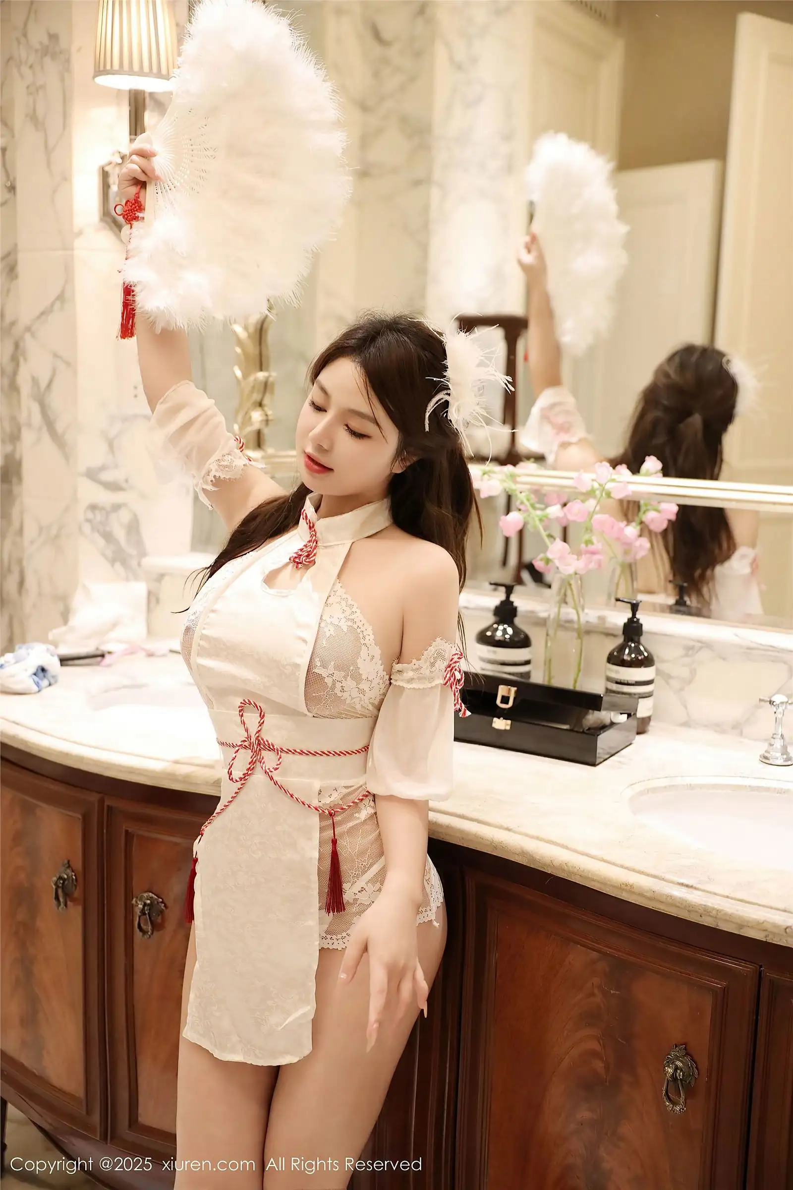 [XIUREN秀人网] 2025.01.02 NO.9698 沈思怡