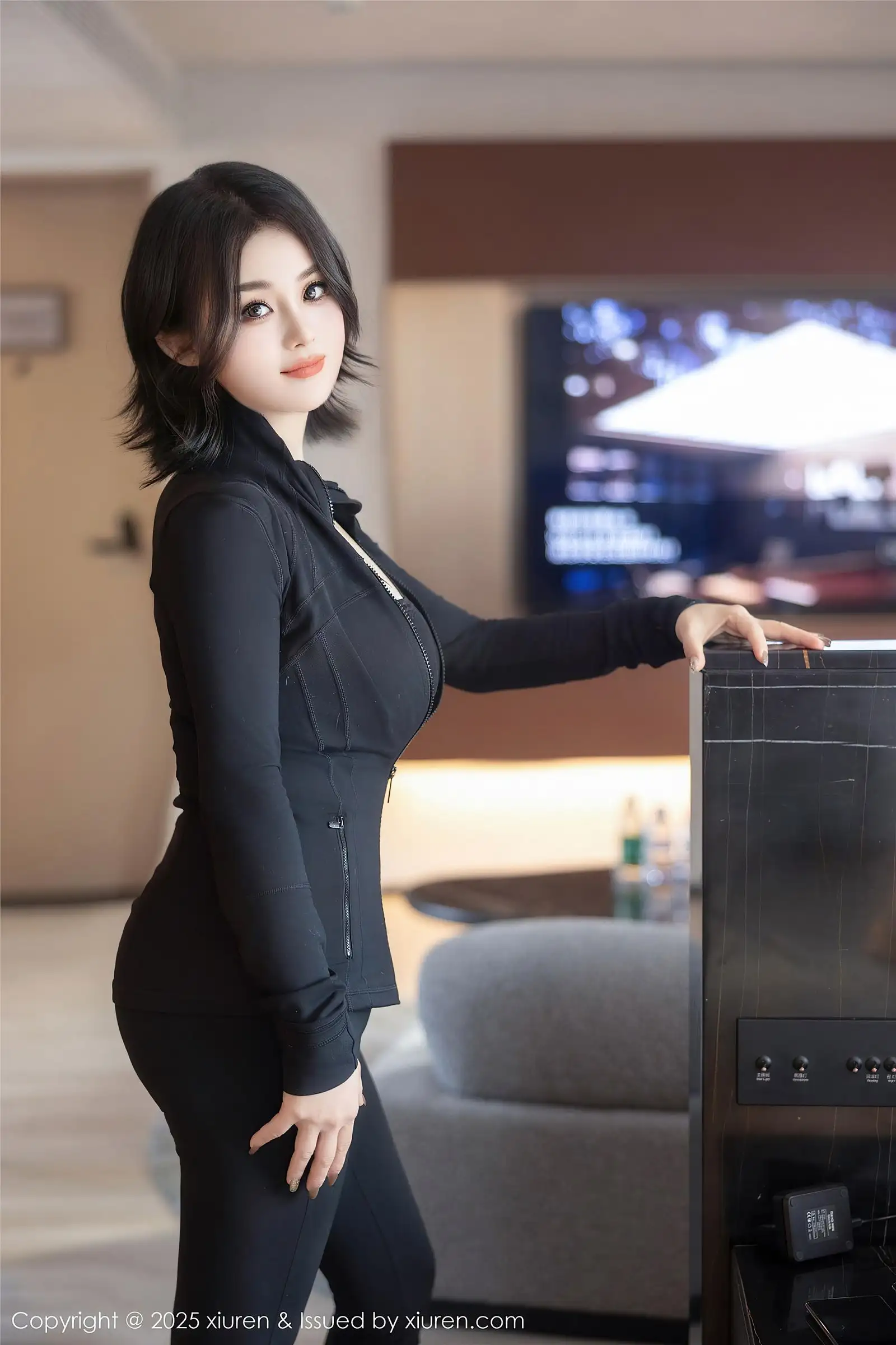 [XIUREN秀人网] 2025.01.02 NO.9694 M0nica