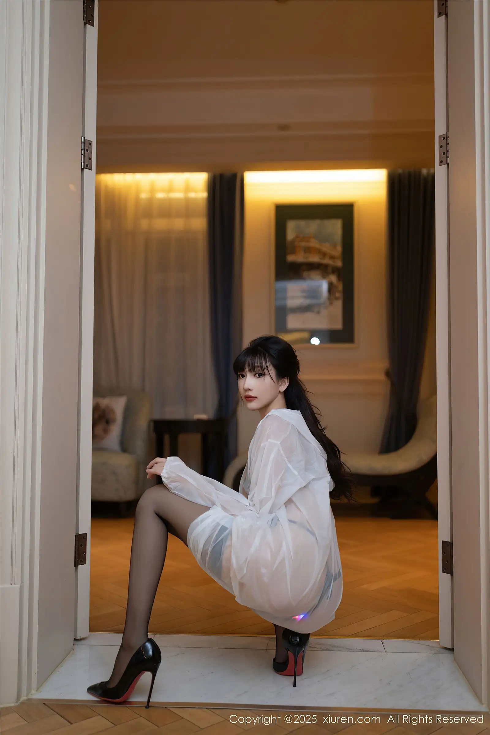 [XIUREN秀人网] 2025.01.02 NO.9700 陆萱萱