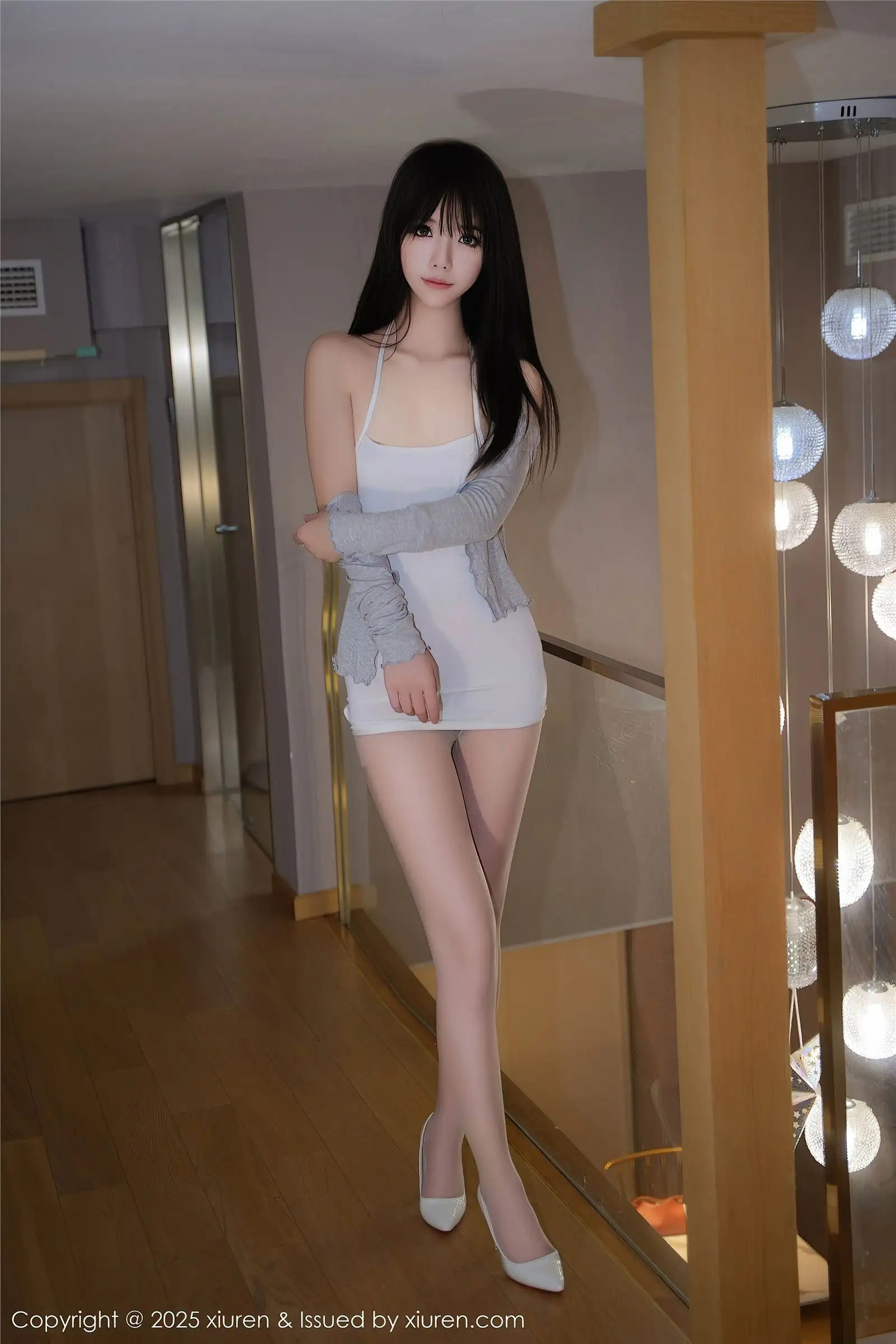 [XIUREN秀人网] 2025.01.06 NO.9711 沐言yanyan