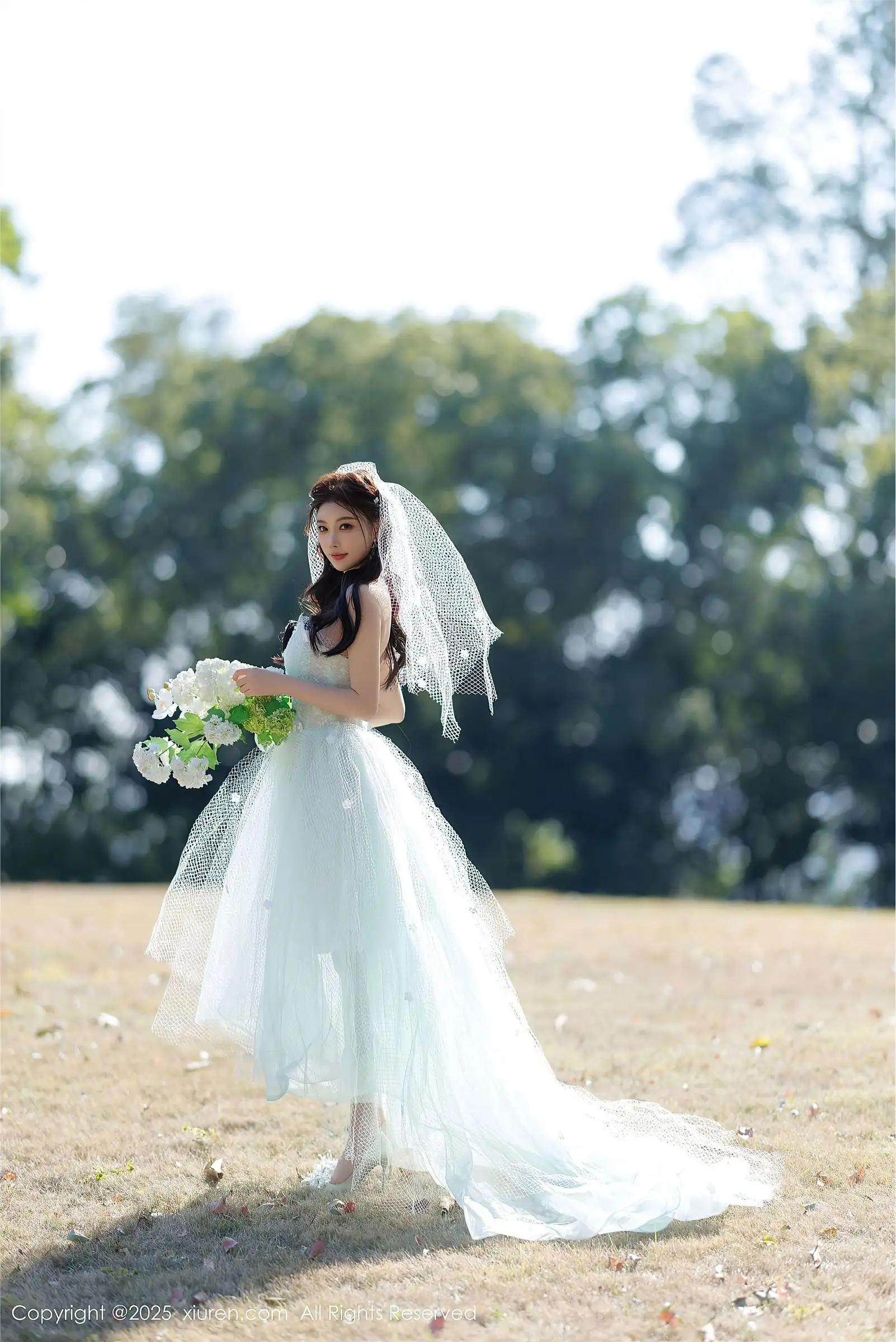 [XIUREN秀人网] 2025.01.07 NO.9722 杨晨晨Yome