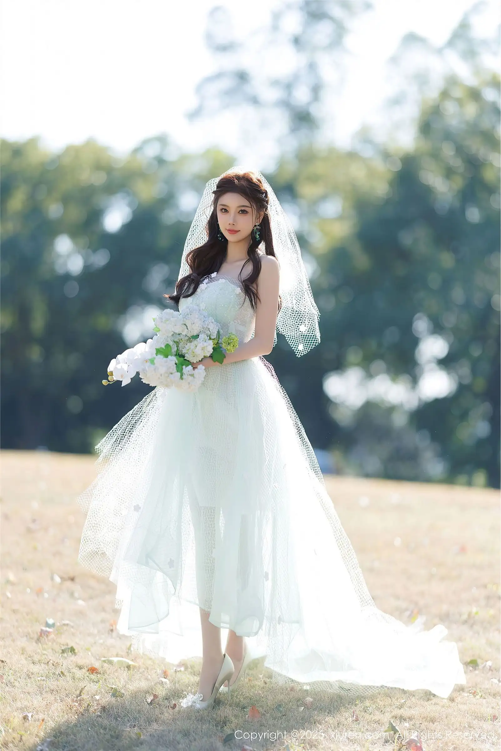 [XIUREN秀人网] 2025.01.07 NO.9722 杨晨晨Yome