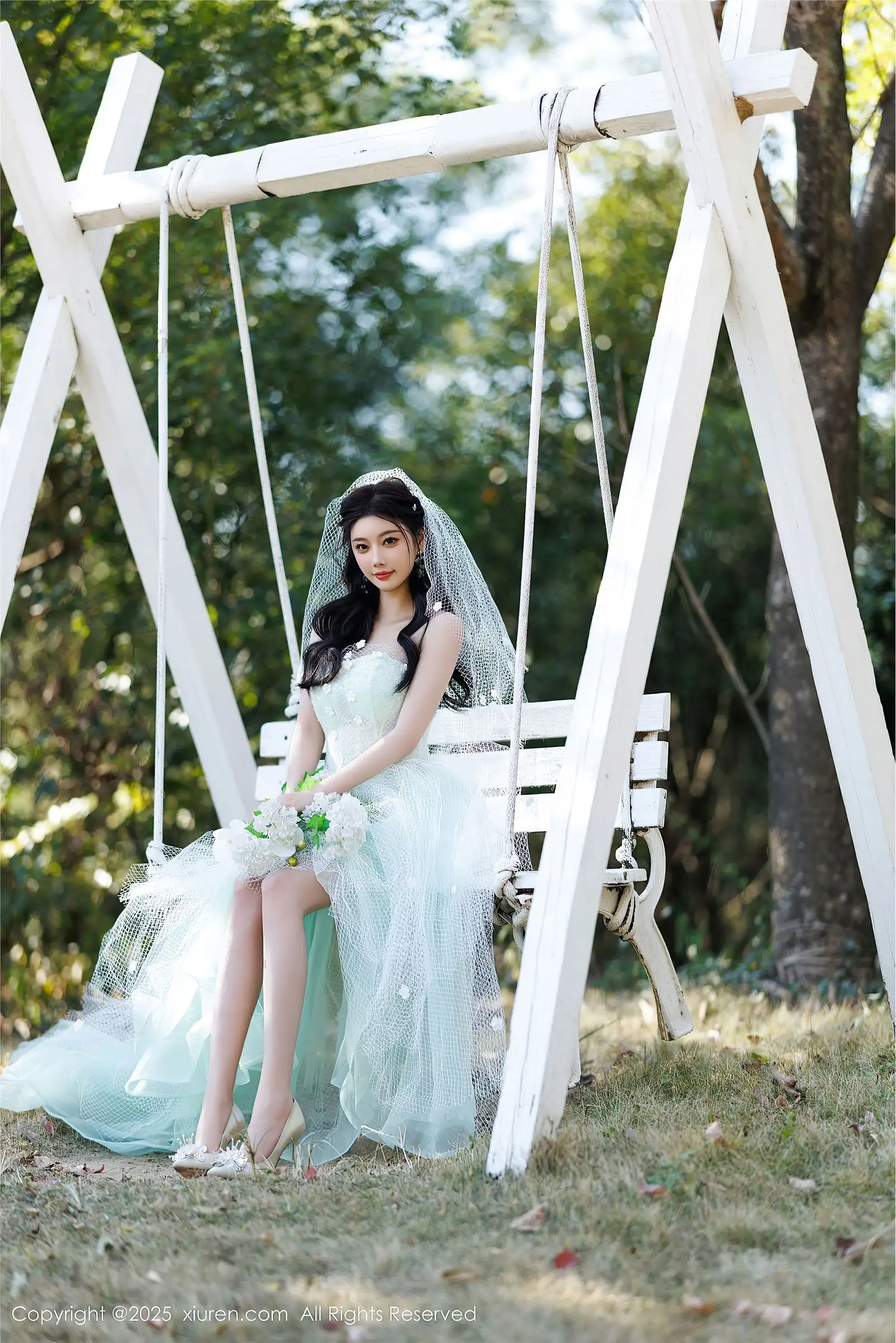 [XIUREN秀人网] 2025.01.07 NO.9722 杨晨晨Yome