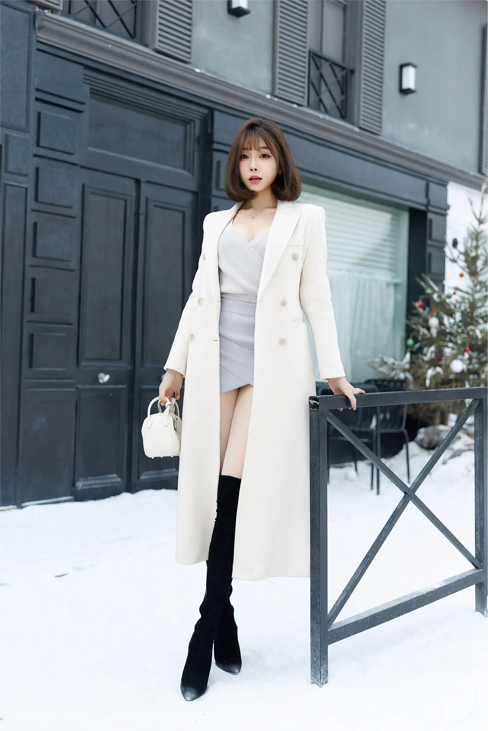 [XIUREN秀人网] 2025.01.09 NO.9734 徐莉芝Booty