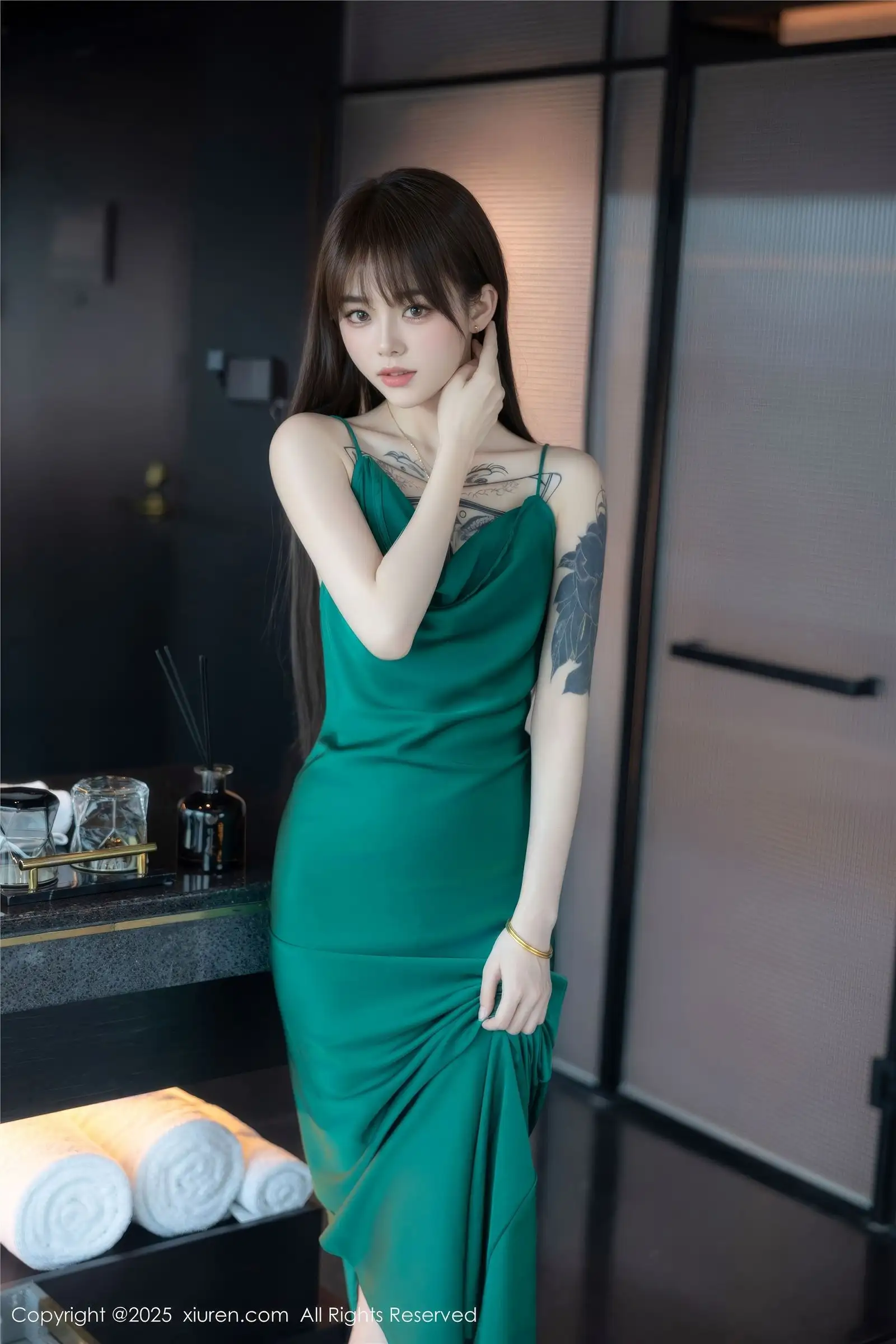 [XIUREN秀人网] 2025.01.23 No.9803 奶瓶