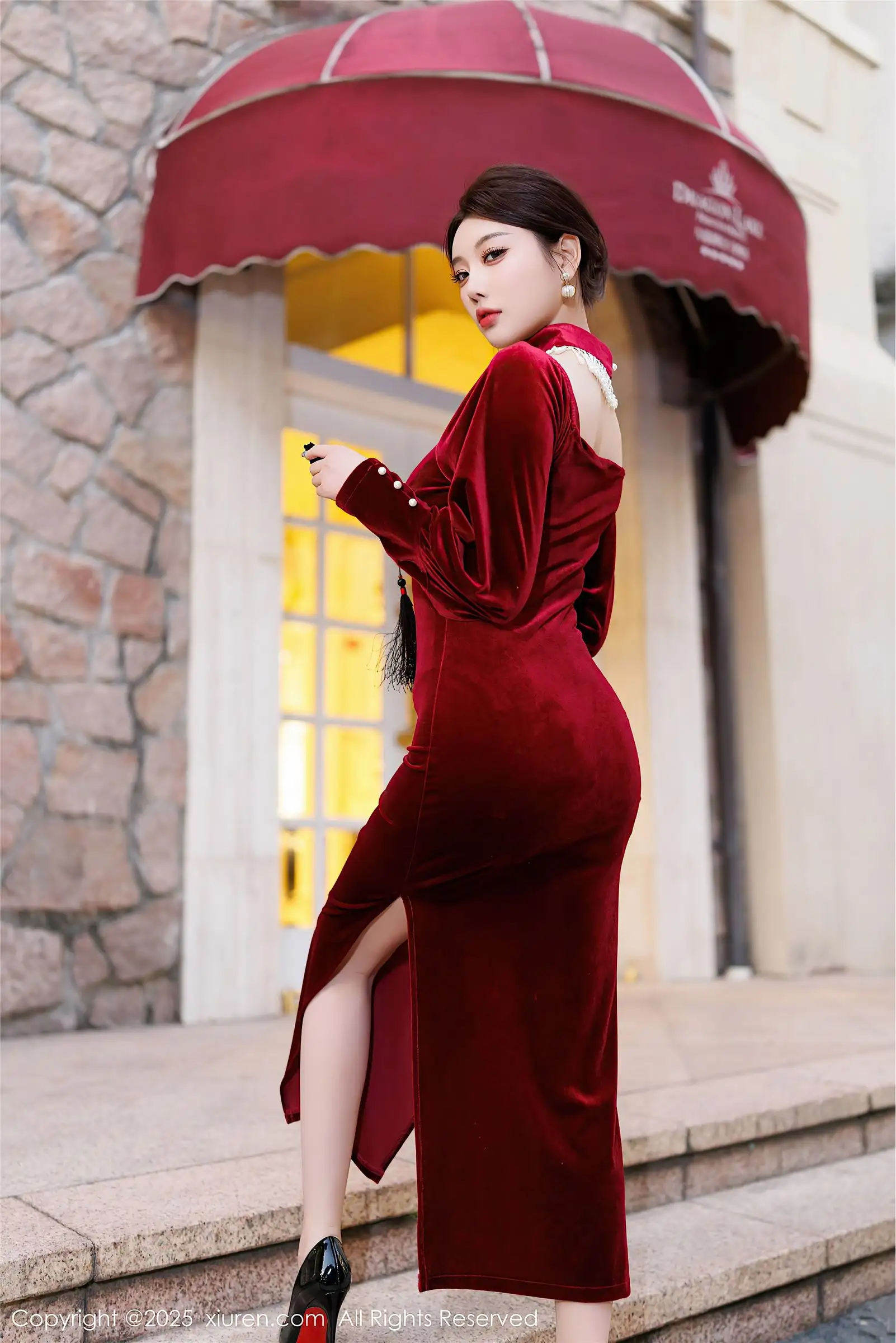 [XIUREN秀人网] 2025.01.26 NO.9831 杨晨晨Yome