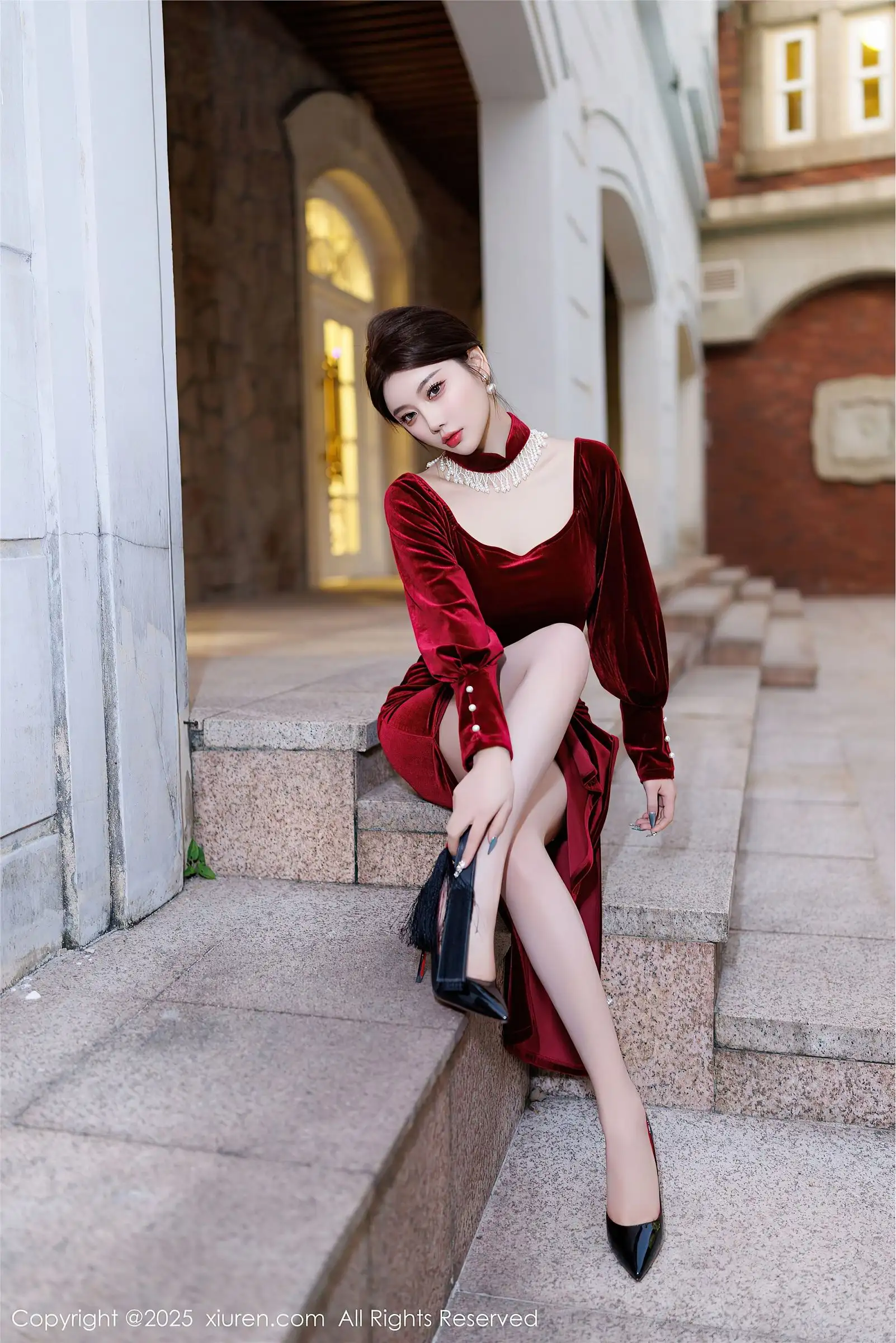 [XIUREN秀人网] 2025.01.26 NO.9831 杨晨晨Yome