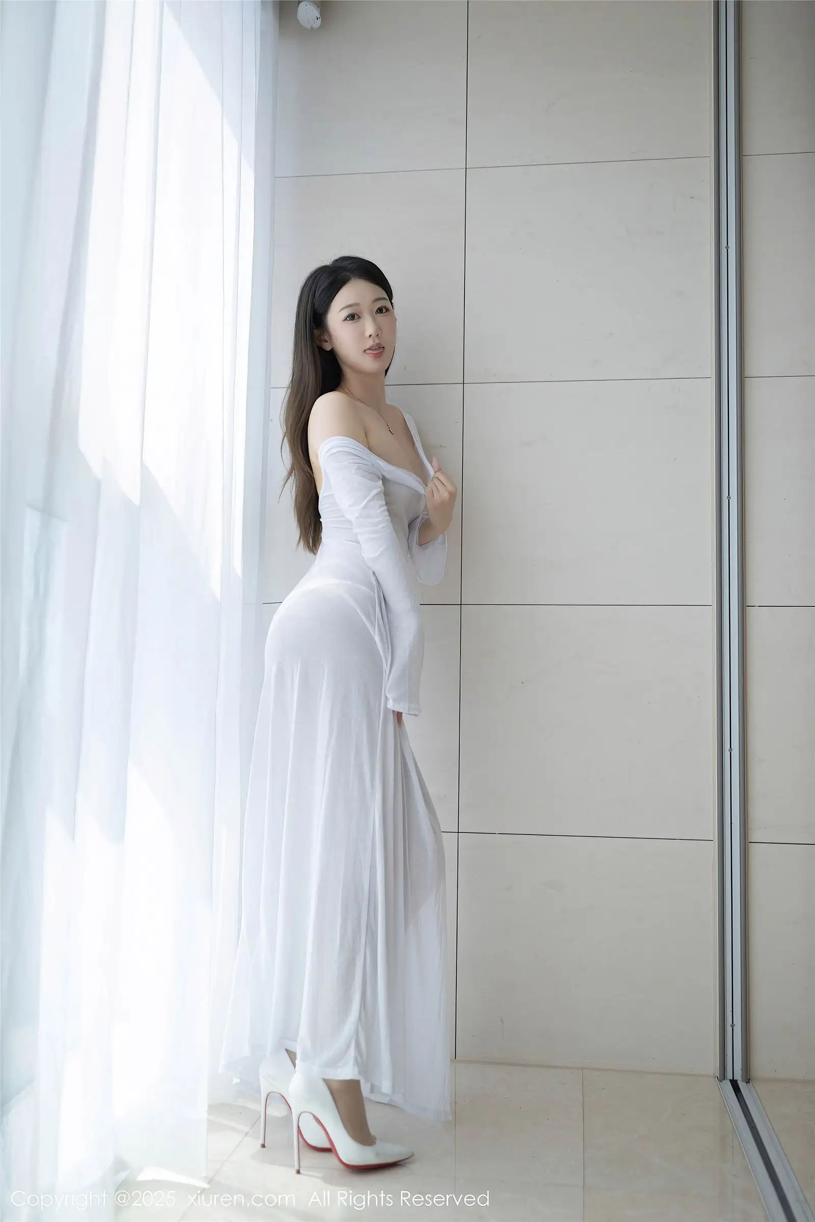 [XIUREN秀人网] 2025.02.05 NO.9840 唐安琪