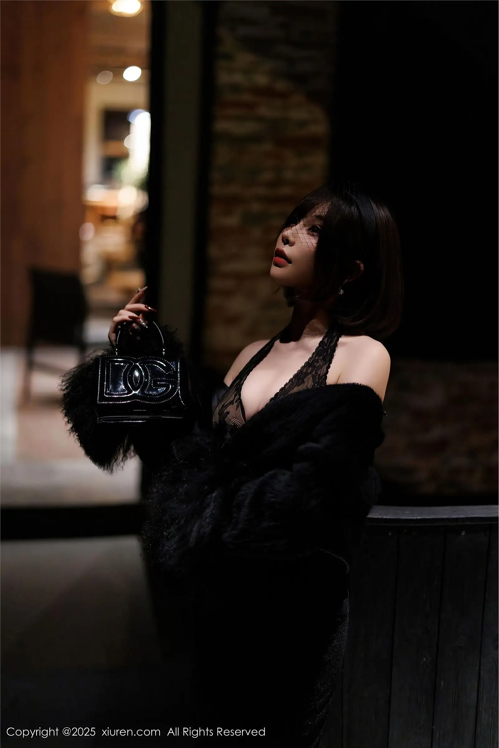 [XIUREN秀人网] 2025.02.13 NO.9880 徐莉芝Booty