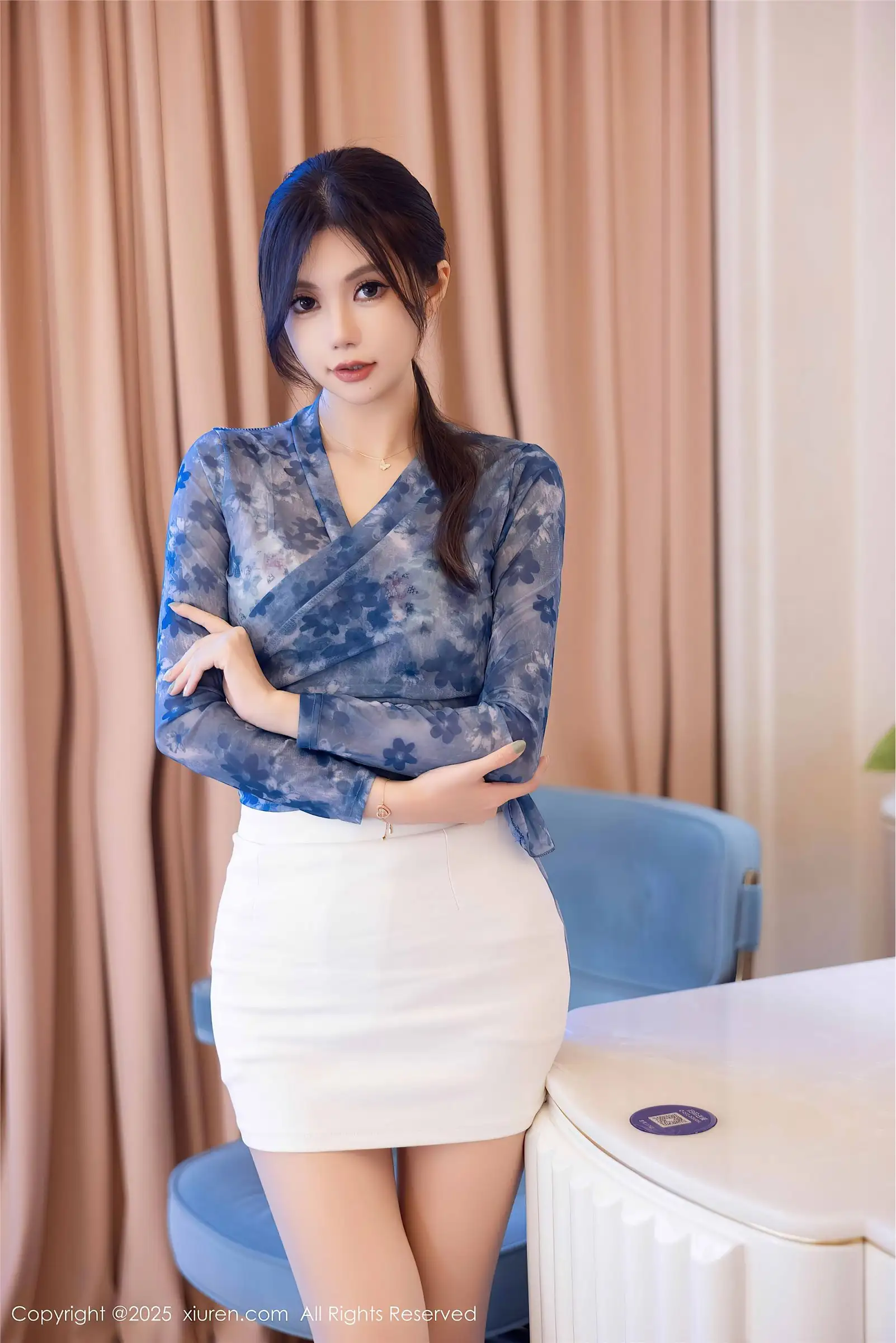 [XIUREN秀人网] 2025.02.14 NO.9884 绮里嘉ula