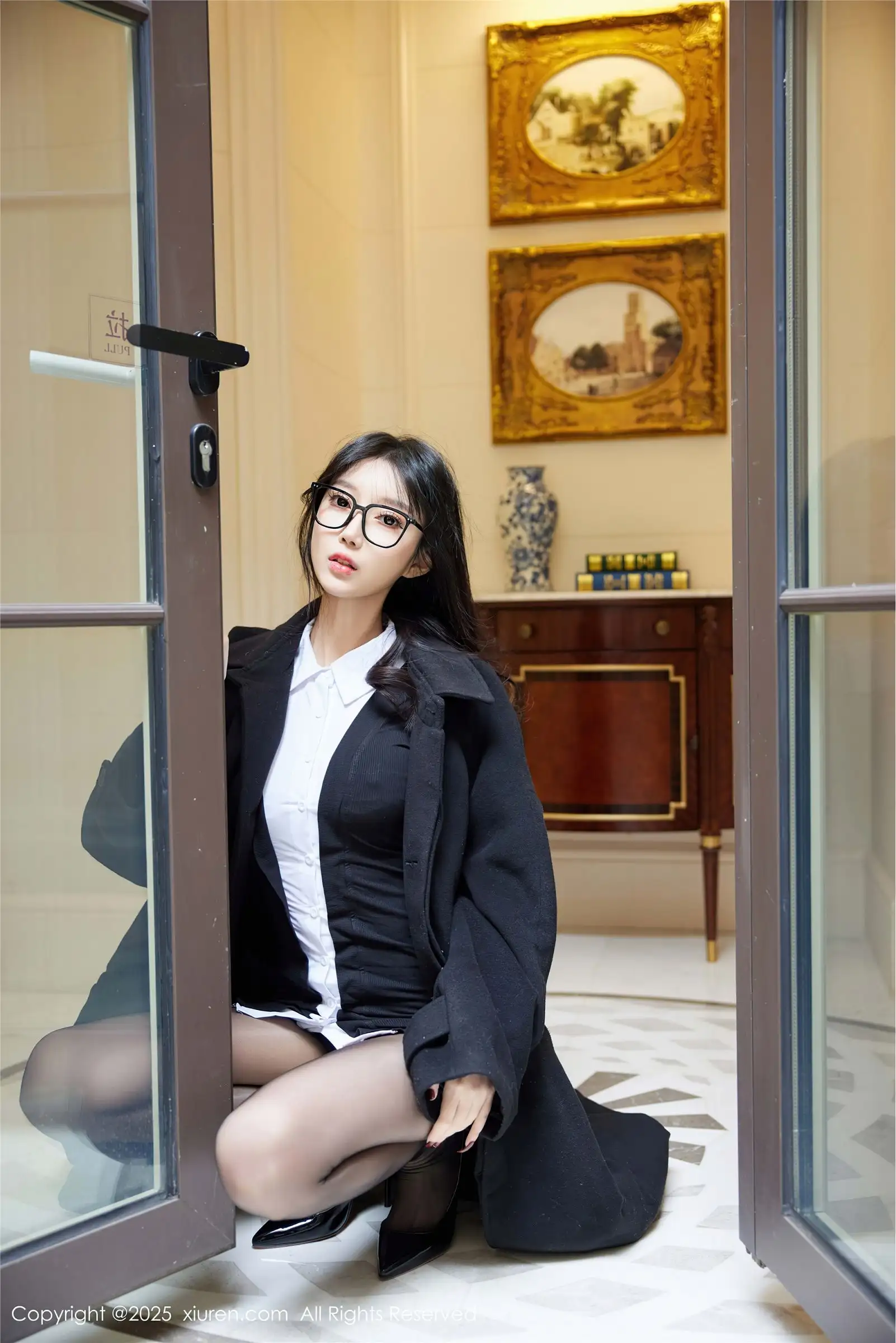 [XIUREN秀人网] 2025.02.24 NO.9926 玥儿玥er
