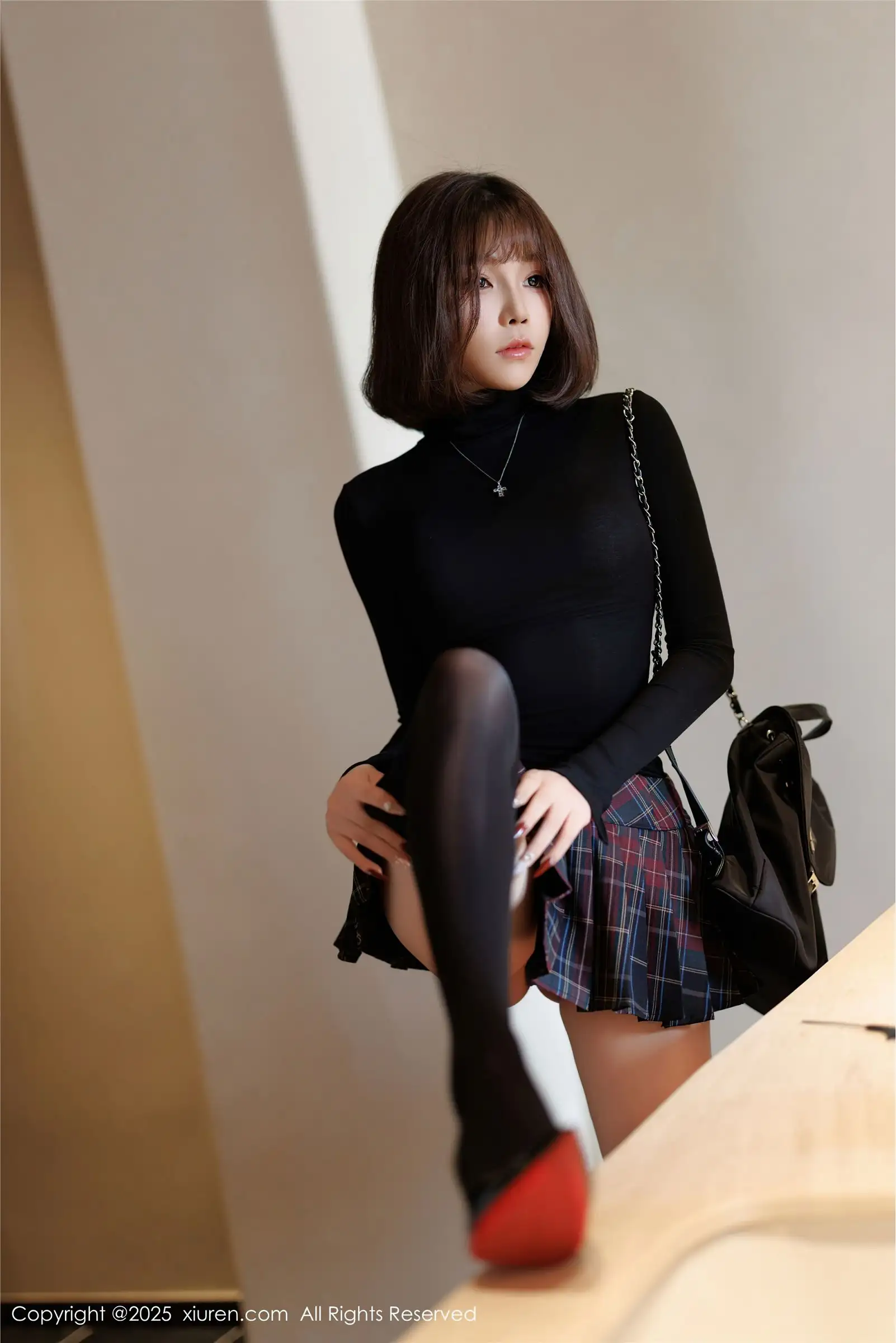 [XIUREN秀人网] 2025.02.27 NO.9944 徐莉芝Booty