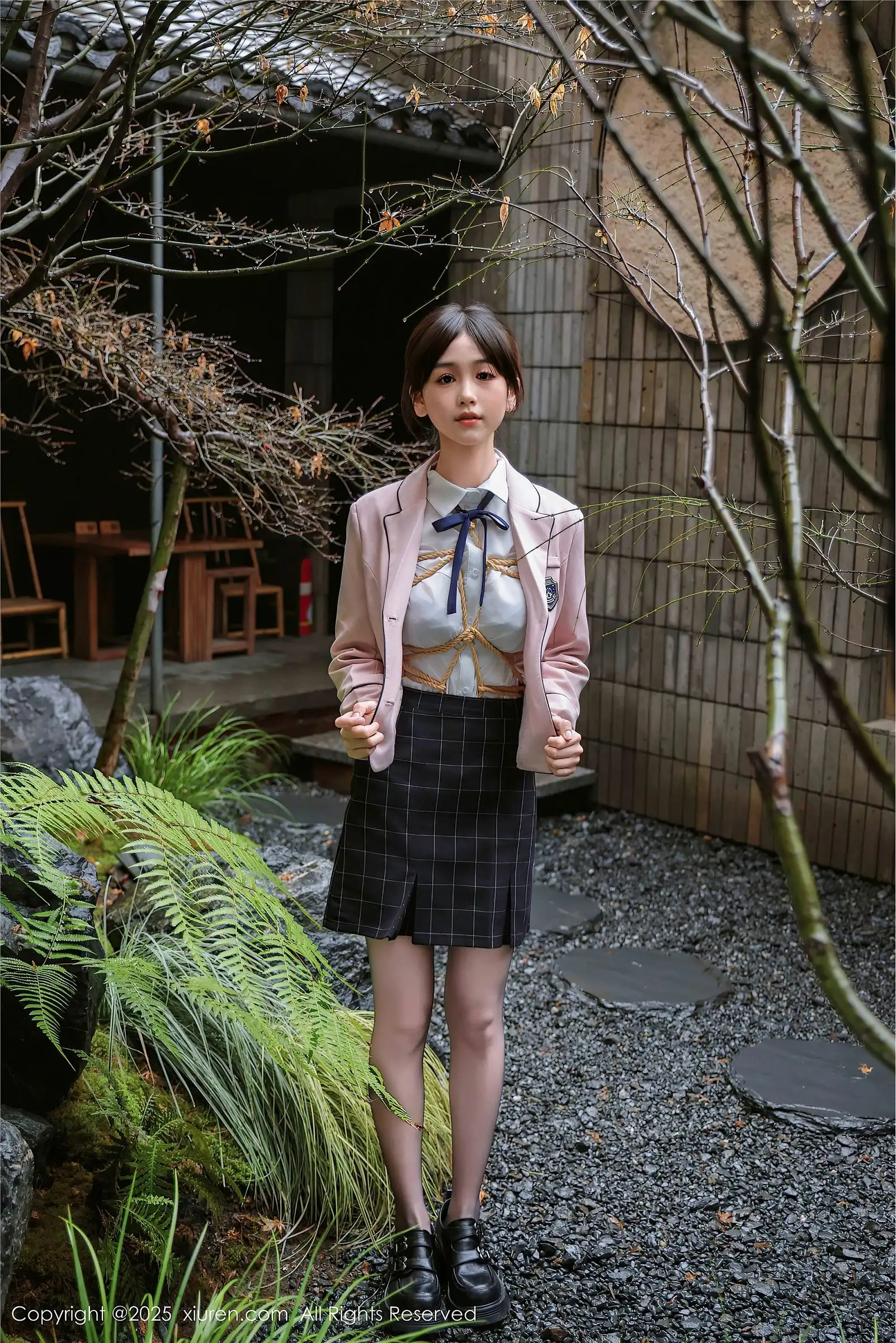 [XIUREN秀人网] 2025.02.28 NO.9949 奶芙乔乔