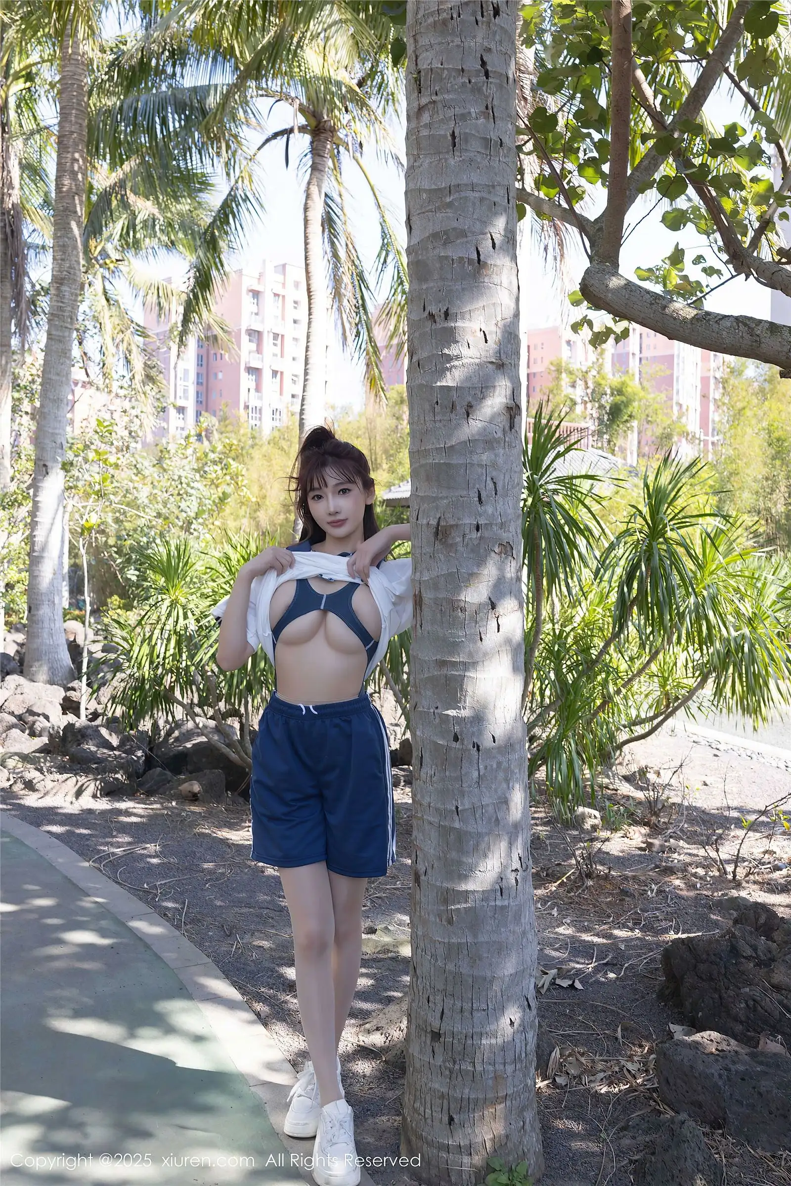 [XIUREN秀人网] 2025.03.06 NO.9979 陆萱萱