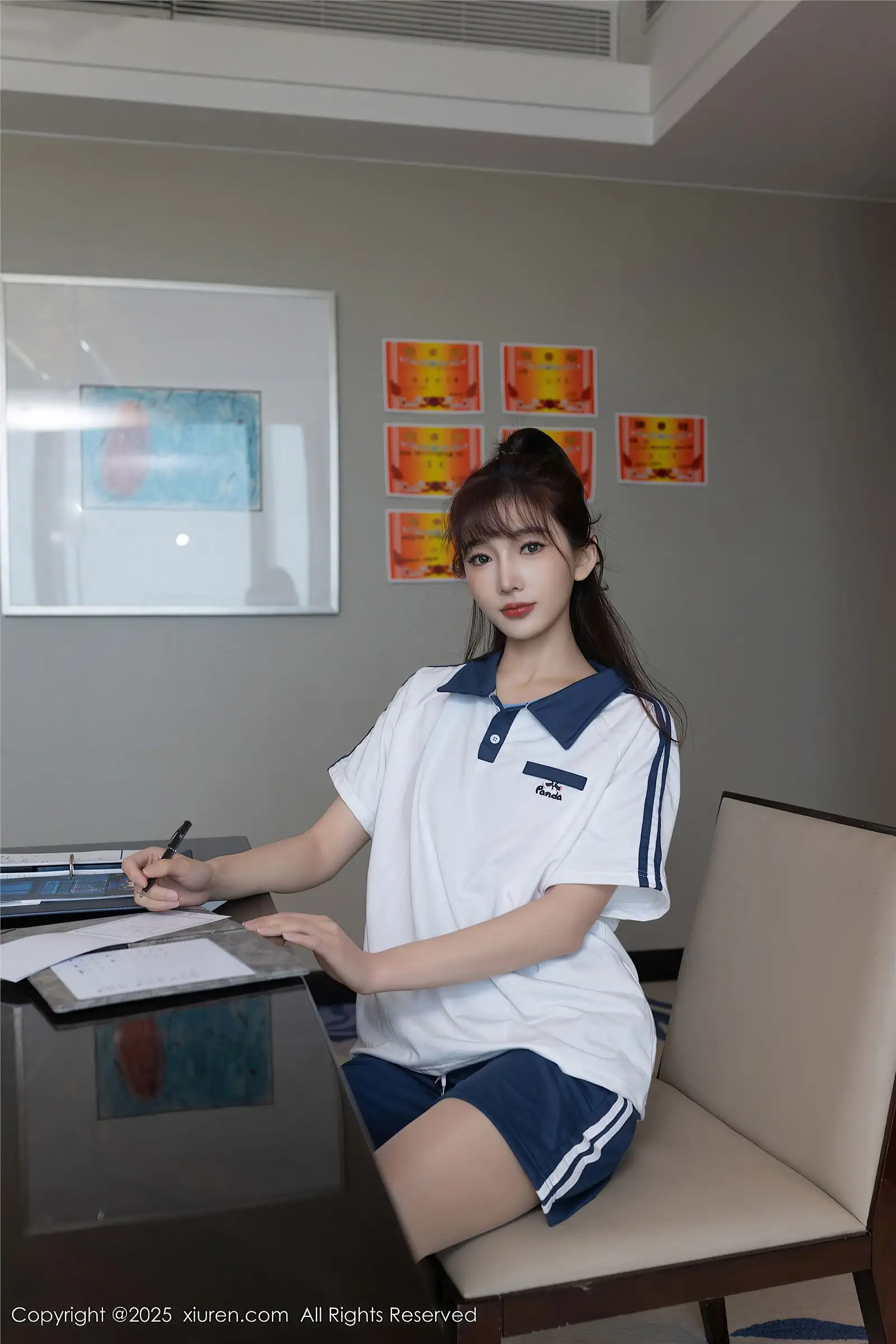 [XIUREN秀人网] 2025.03.06 NO.9979 陆萱萱