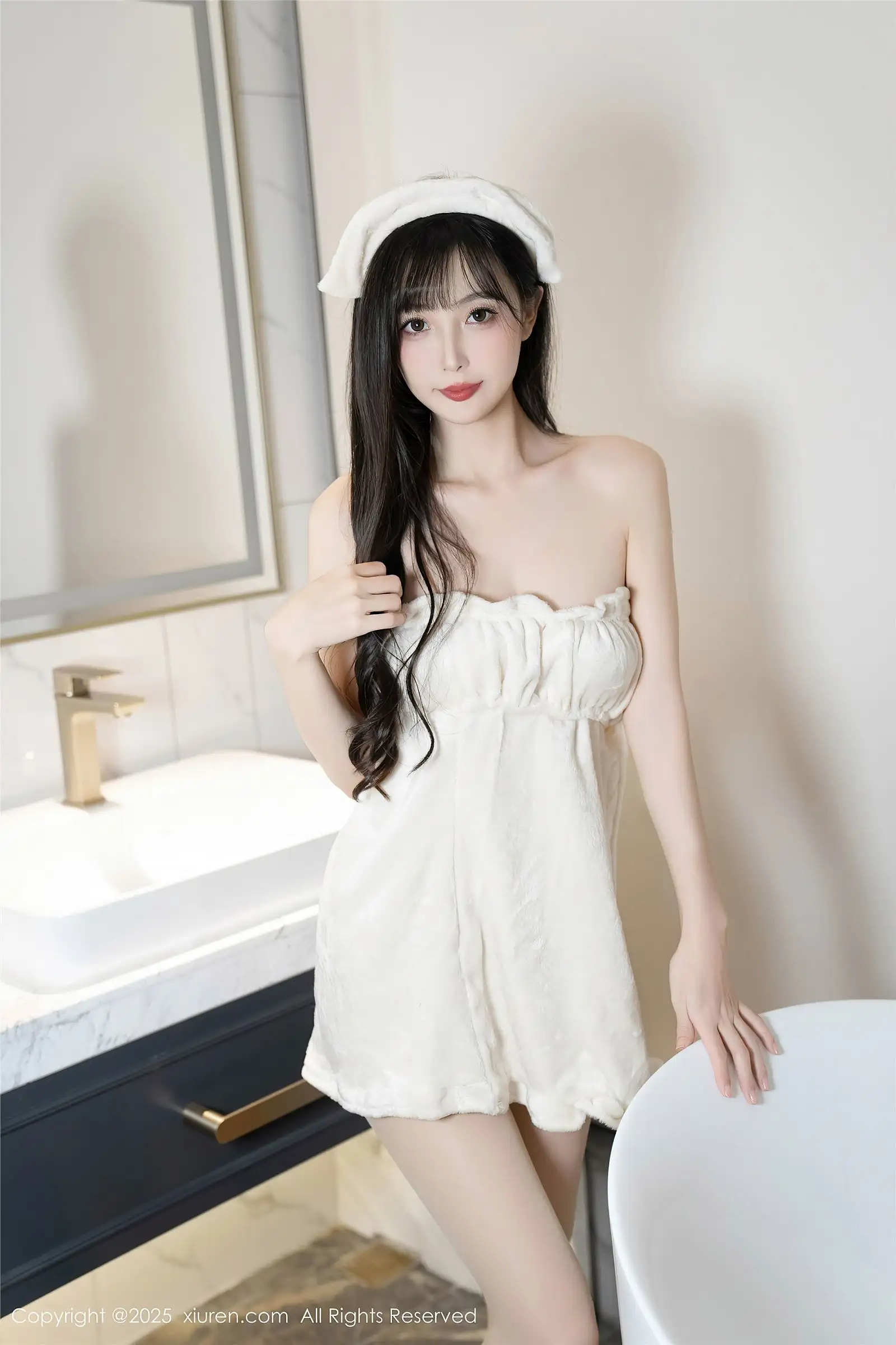 [XIUREN秀人网] 2025.03.12 NO.10005 樱桃小阑子