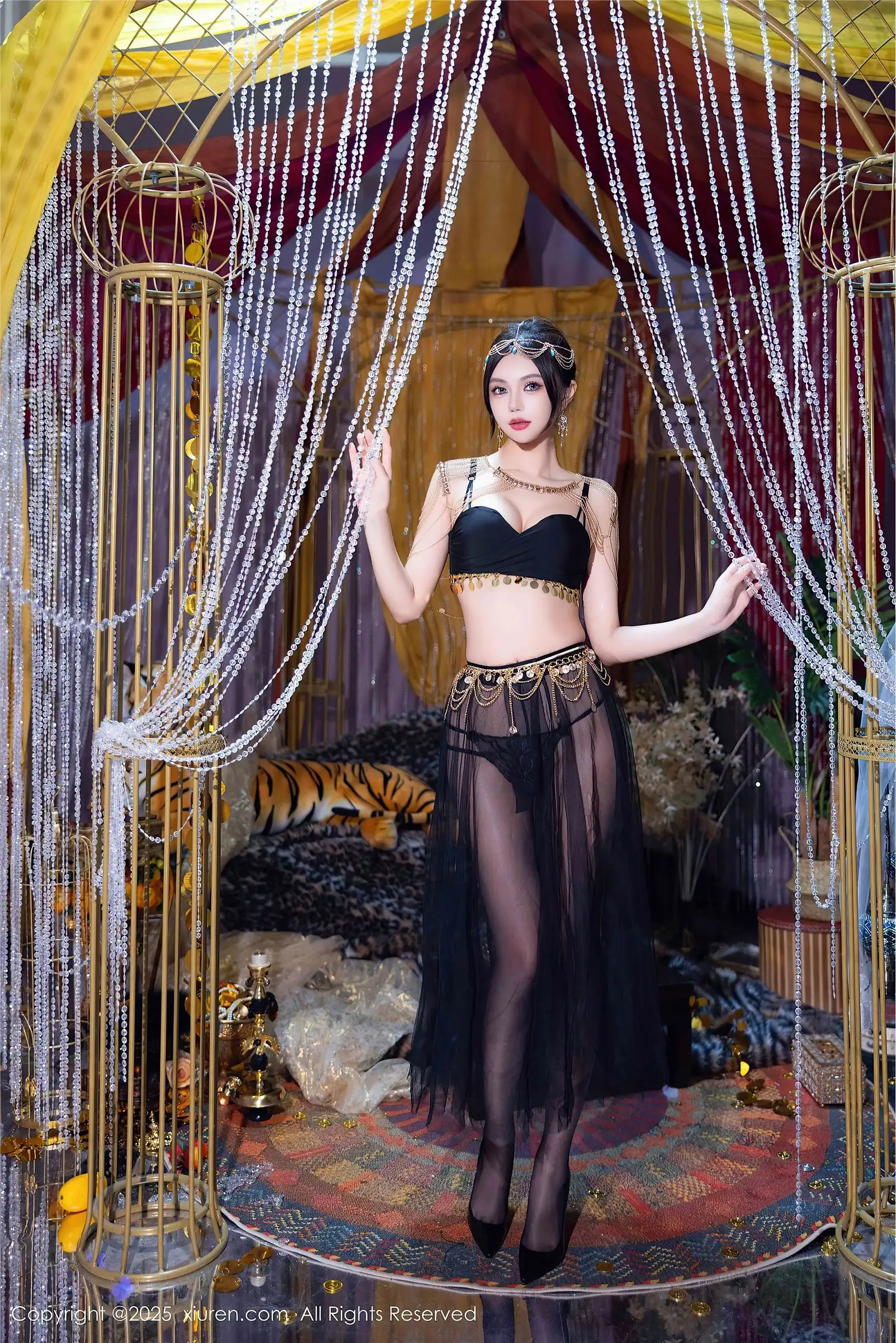 [XIUREN秀人网] 2025.03.14 NO.10018 绮里嘉ula