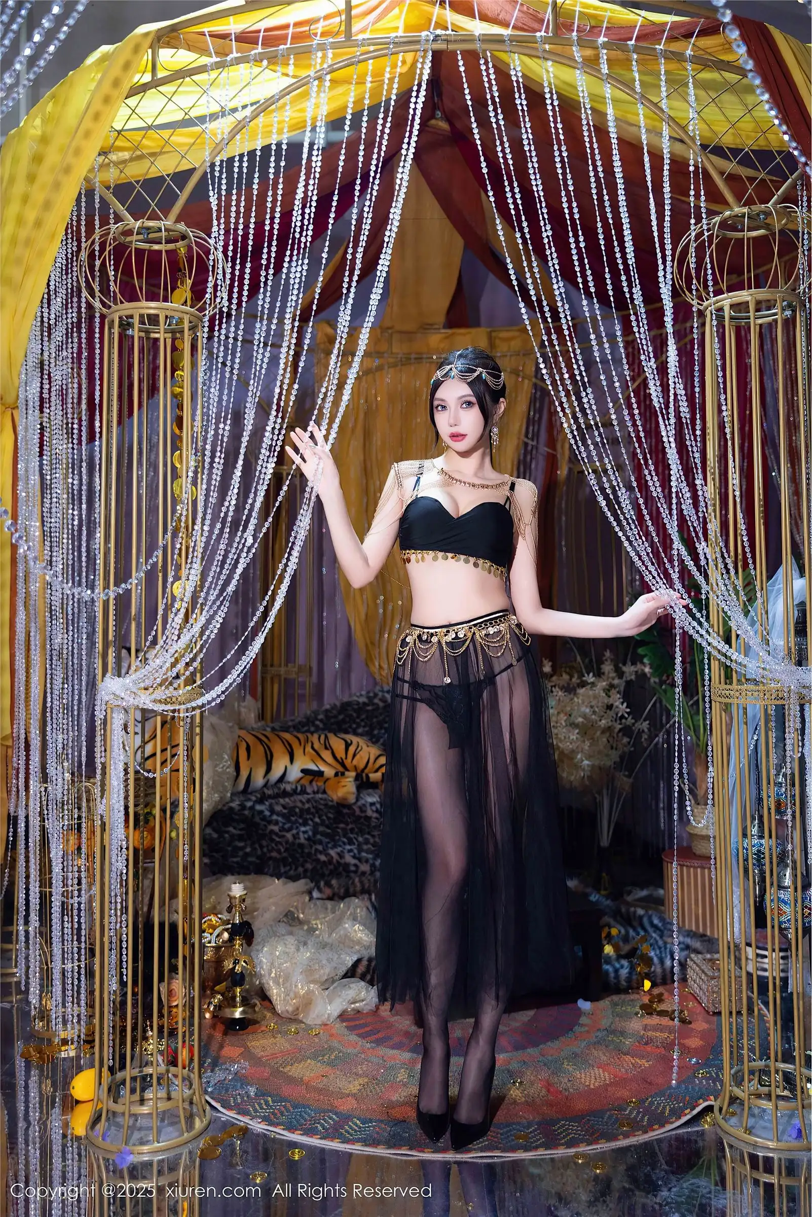 [XIUREN秀人网] 2025.03.14 NO.10018 绮里嘉ula