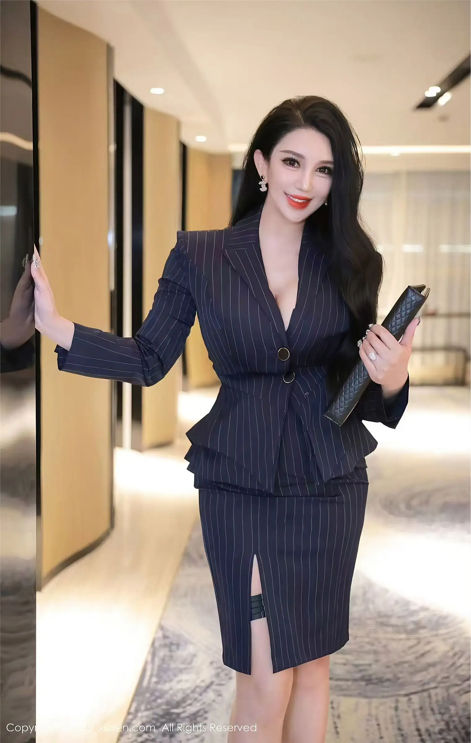 [XIUREN秀人网] 2025.03.25 NO.10065 乔安娜