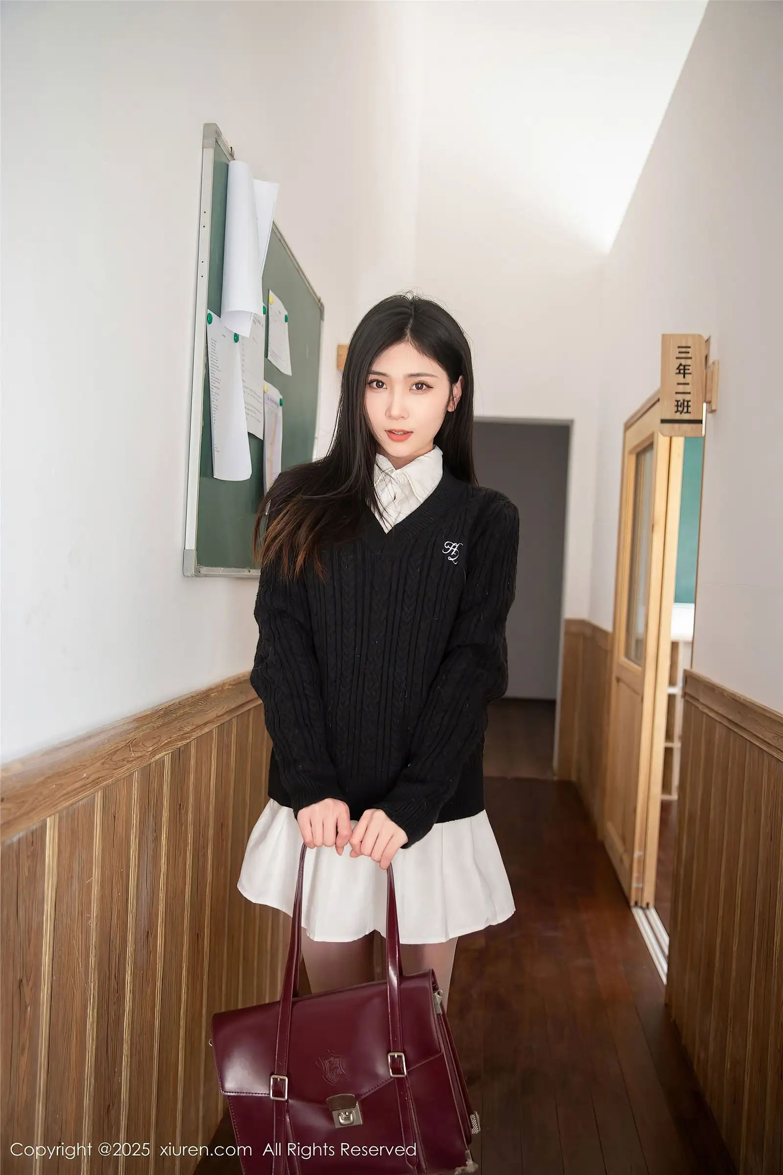 [XIUREN秀人网] 2025.03.27 NO.10078 刘婷婷