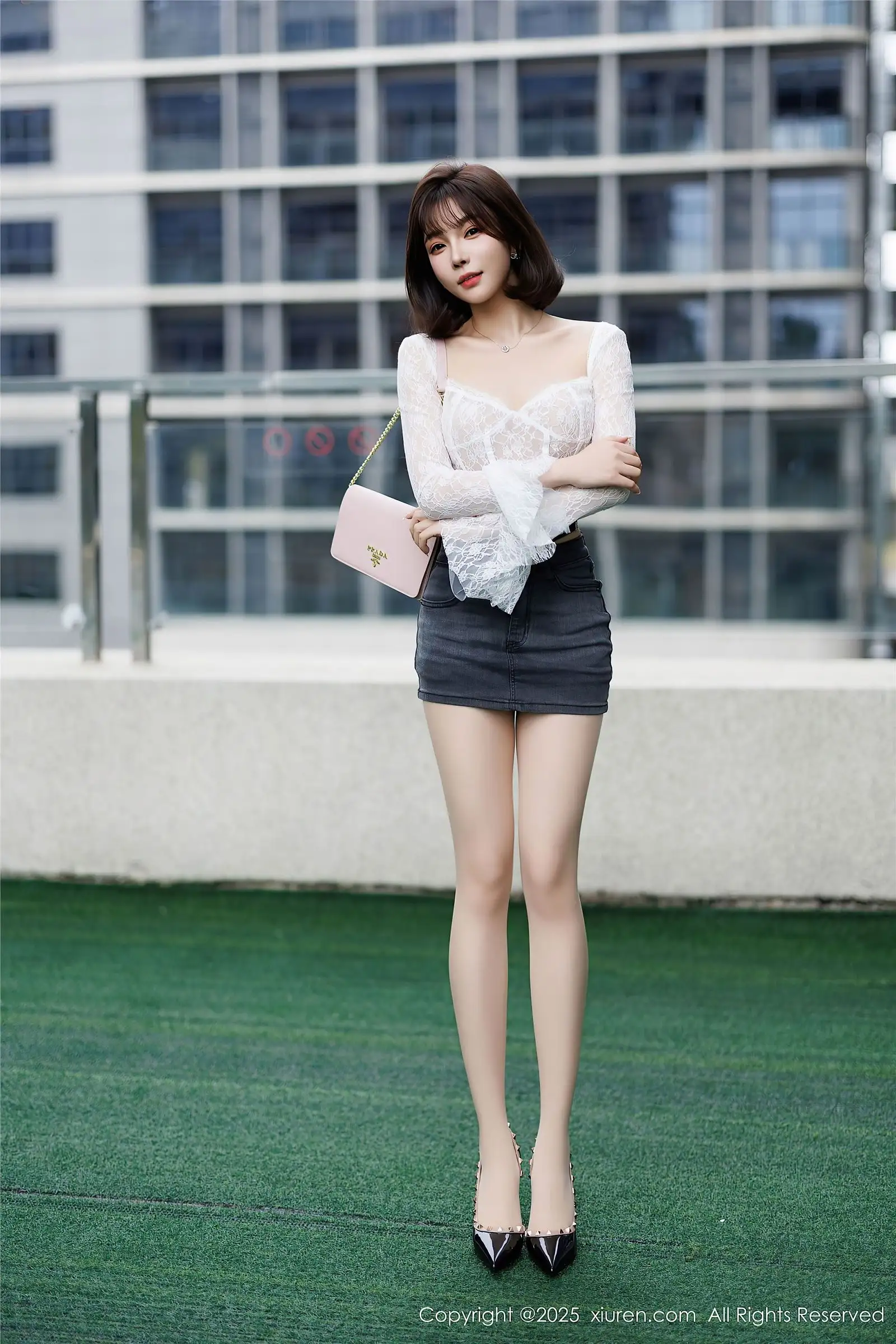 [XIUREN秀人网] 2025.04.03 NO.10113 徐莉芝Booty