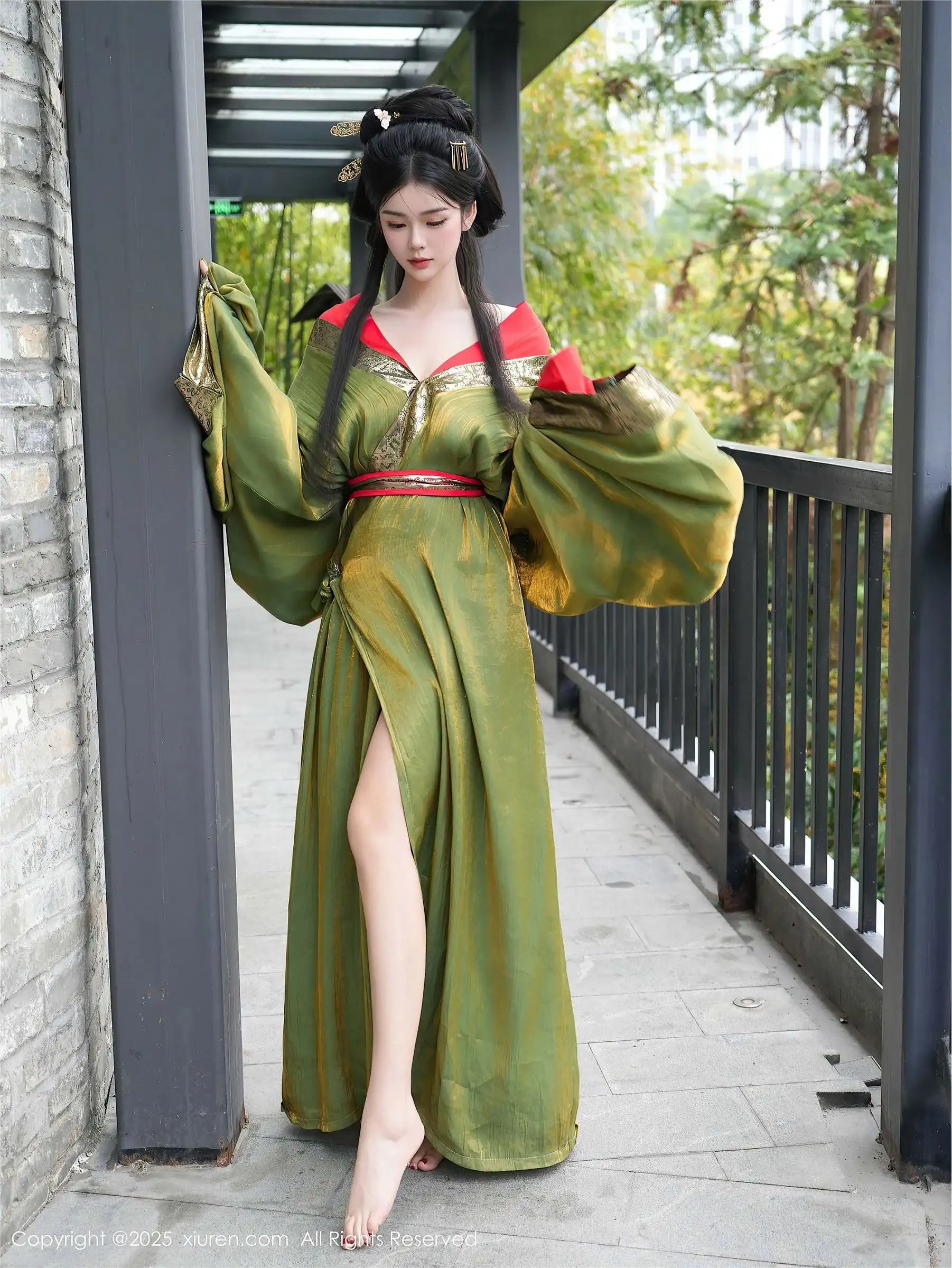 [XIUREN秀人网] 2025.04.09 NO.10126 雪糕CiCi