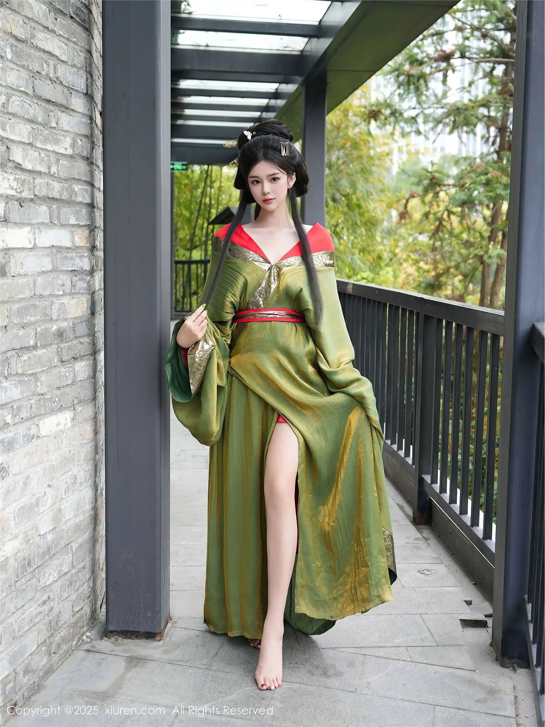 [XIUREN秀人网] 2025.04.09 NO.10126 雪糕CiCi