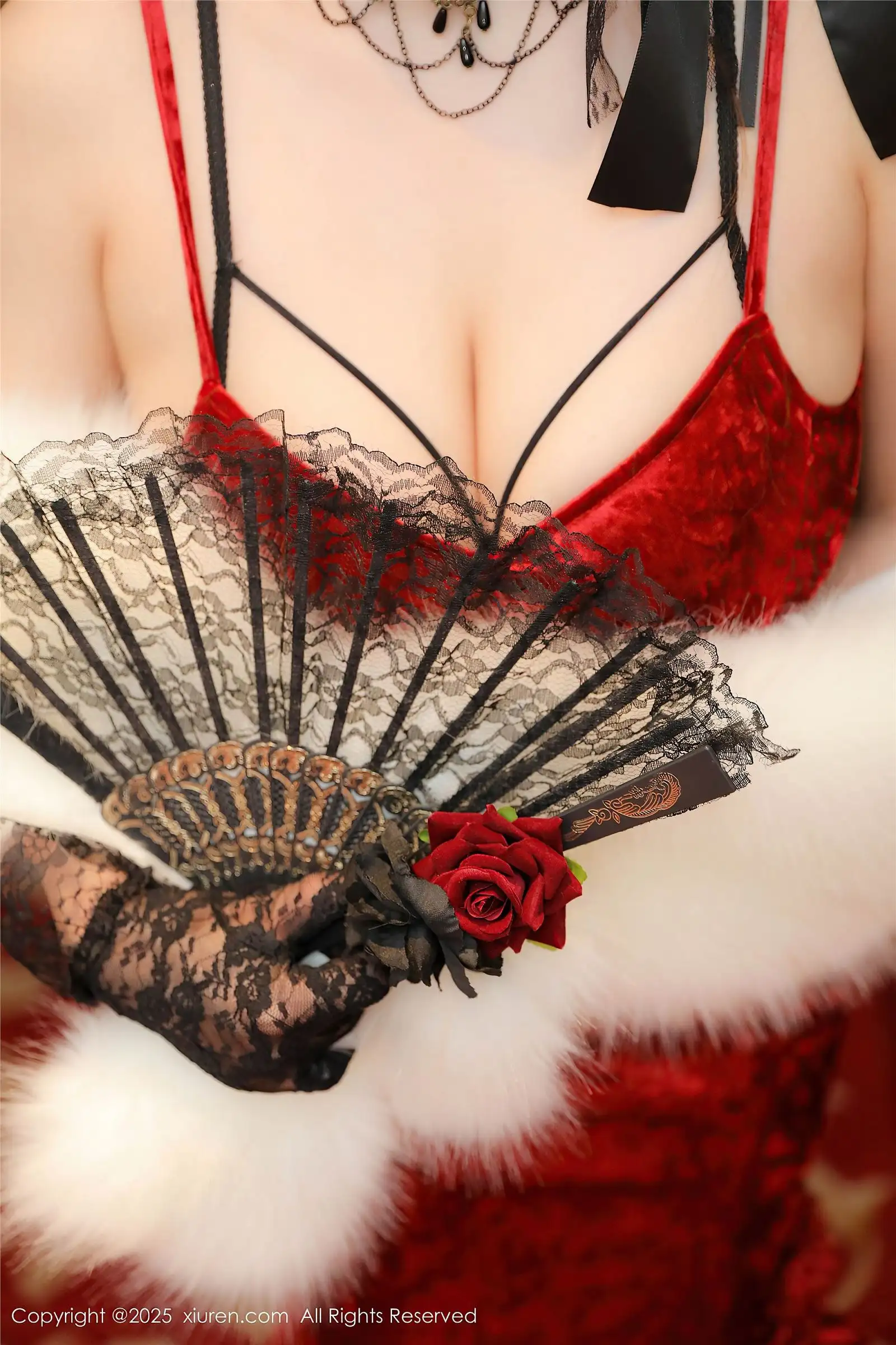 [XIUREN秀人网] 2025.04.11 NO.10140 小肉肉咪