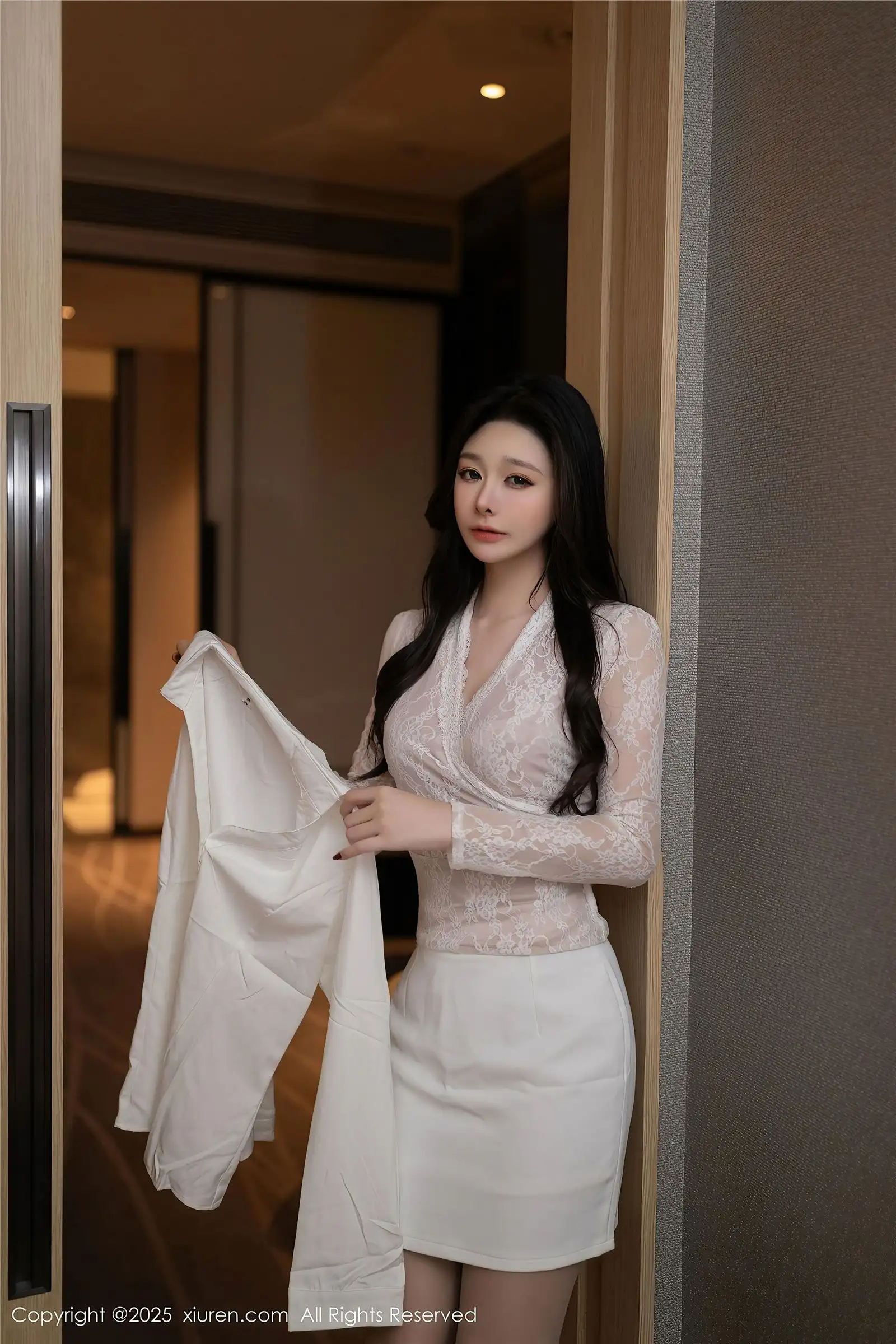 [XIUREN秀人网] 2025.04.11 NO.10143 小逗逗