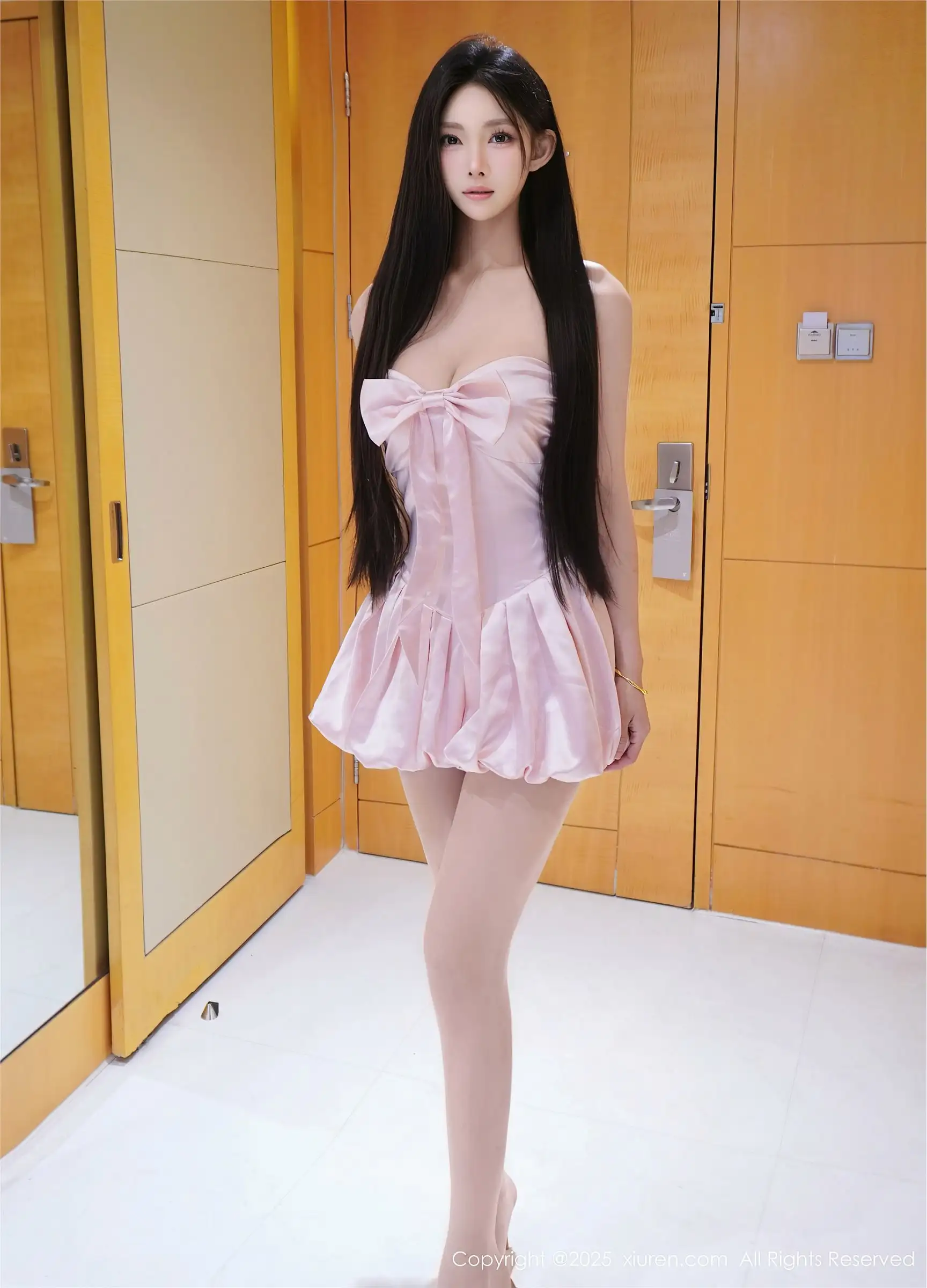 [XIUREN秀人网] 2025.04.14 NO.10147 雪见