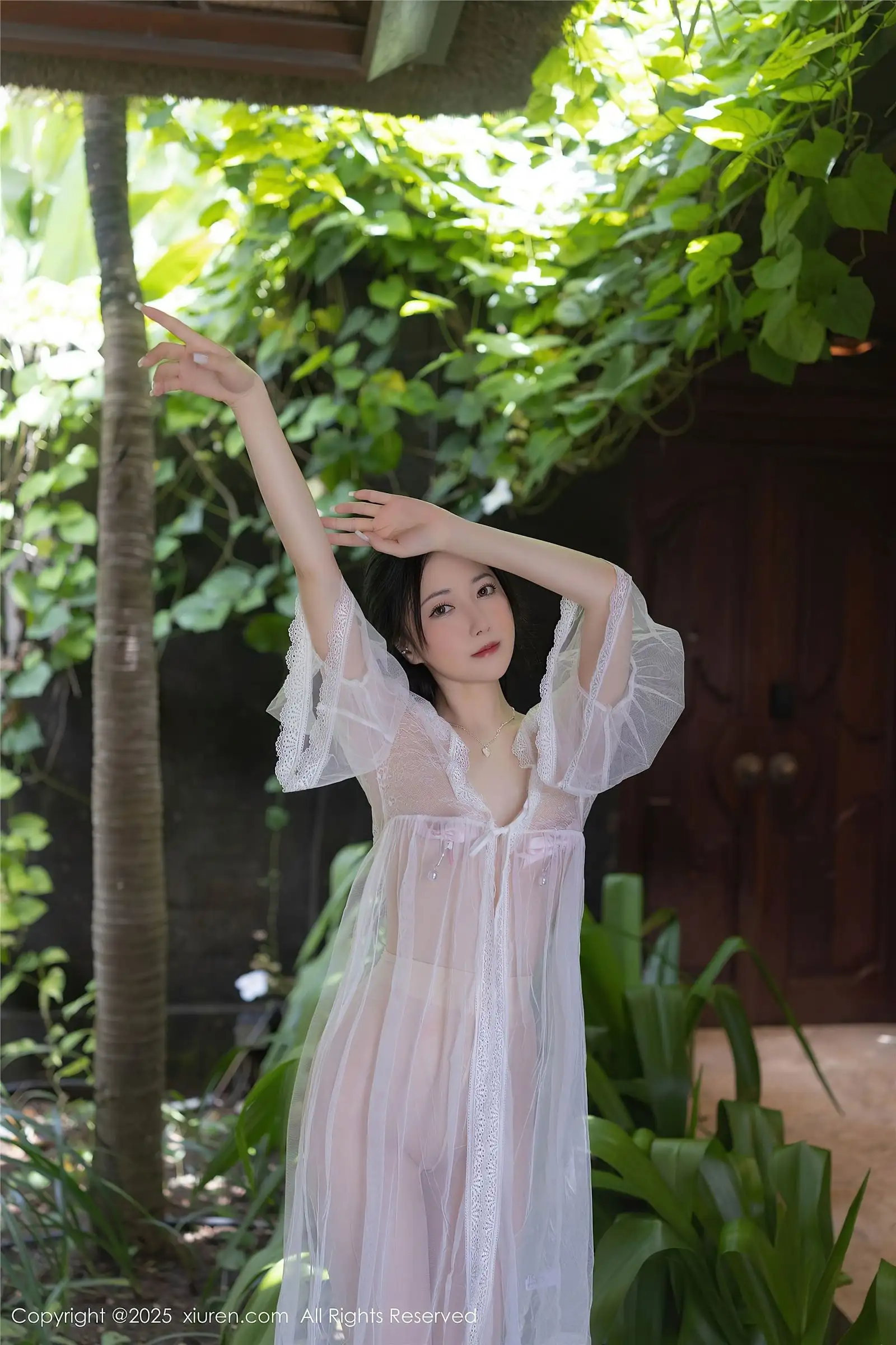 [XIUREN秀人网] 2025.04.18 NO.10173 鱼子酱Fish