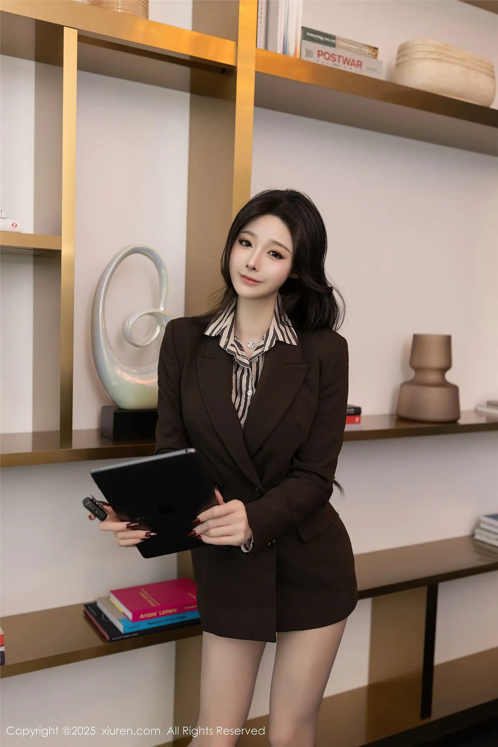 [XIUREN秀人网] 2025.04.25 NO.10202 小逗逗