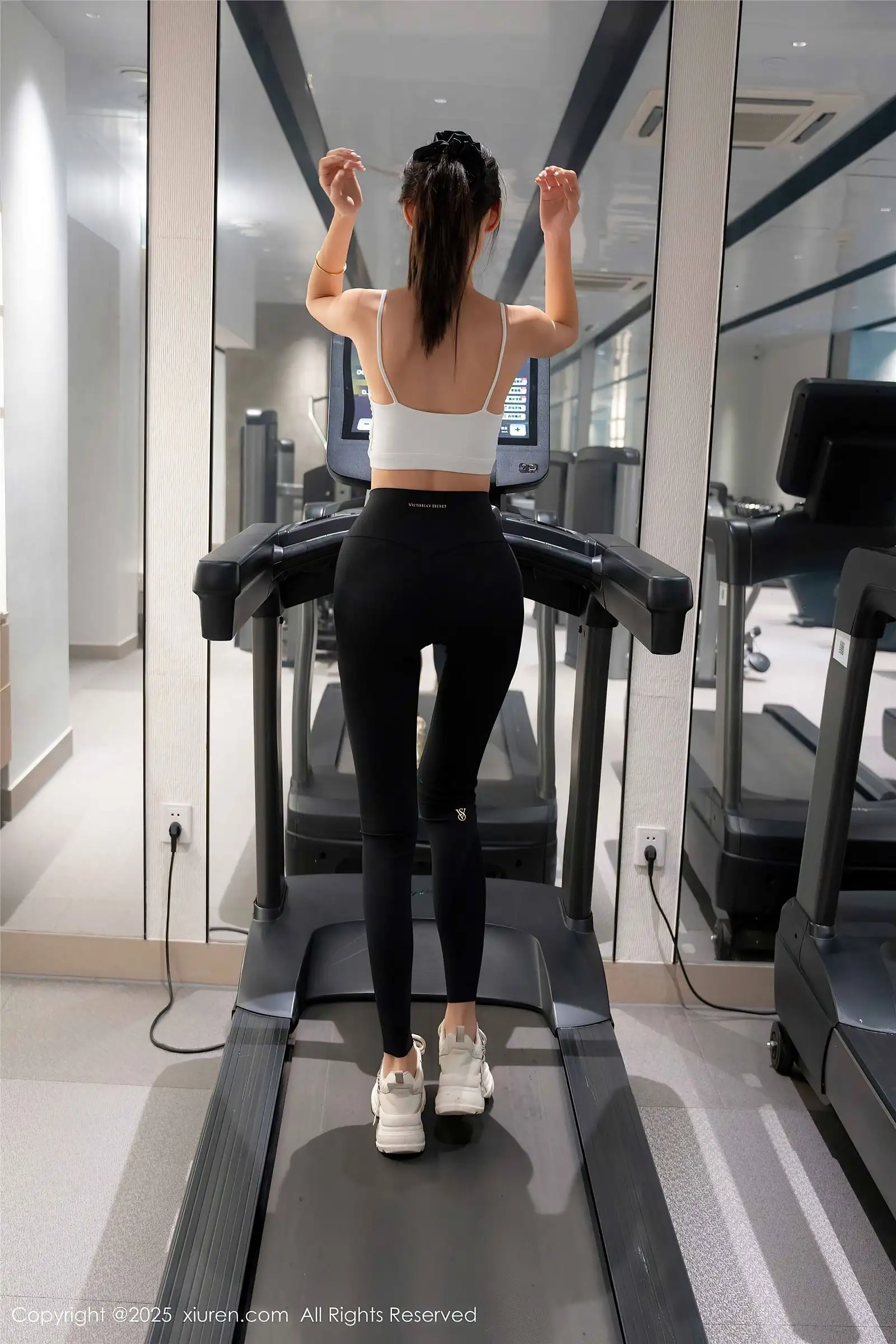 [XIUREN秀人网] 2025.05.07 NO.10239 lingyu69