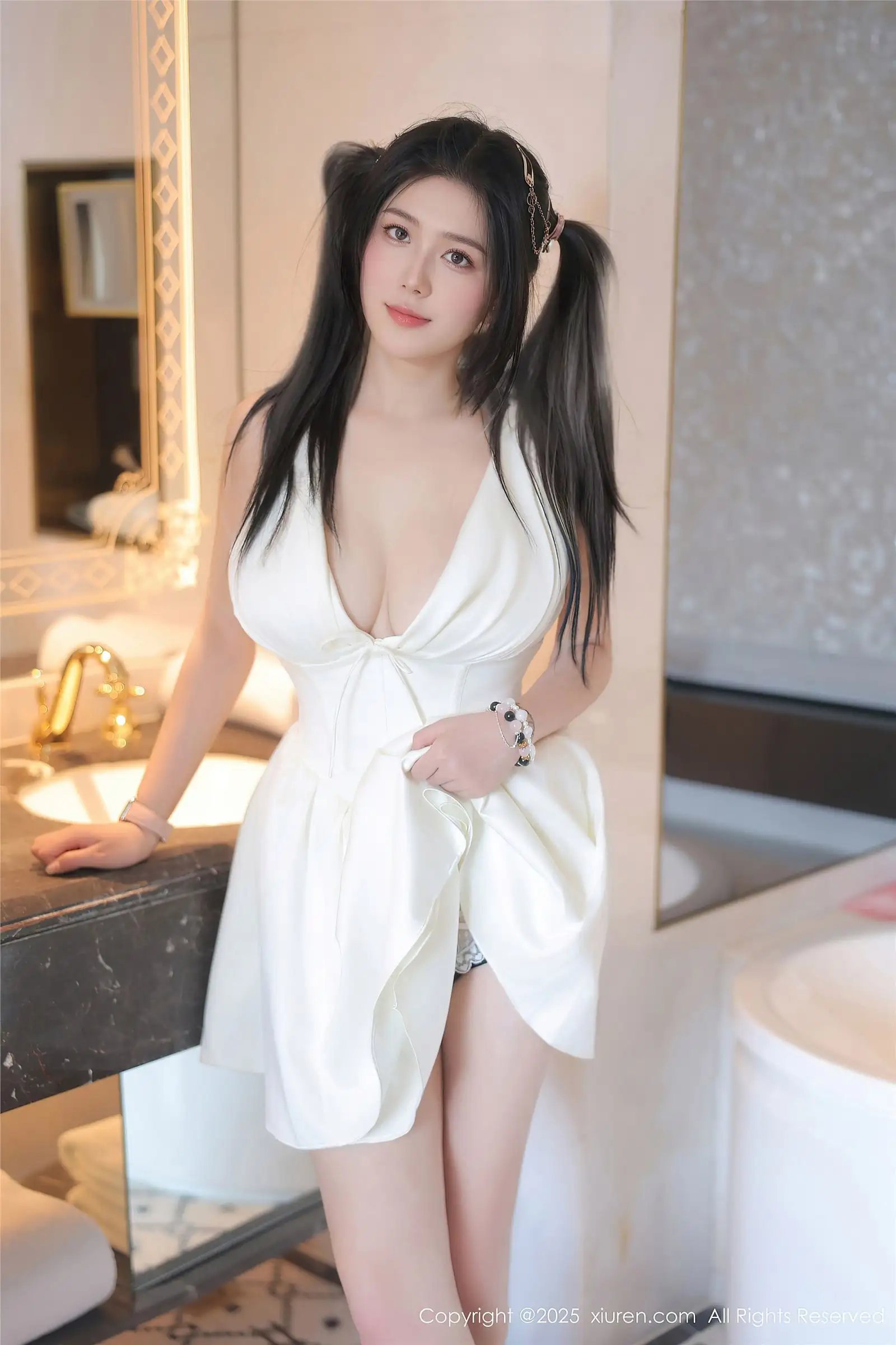 [XIUREN秀人网] 2025.05.12 NO.10262 诺诺Hsu