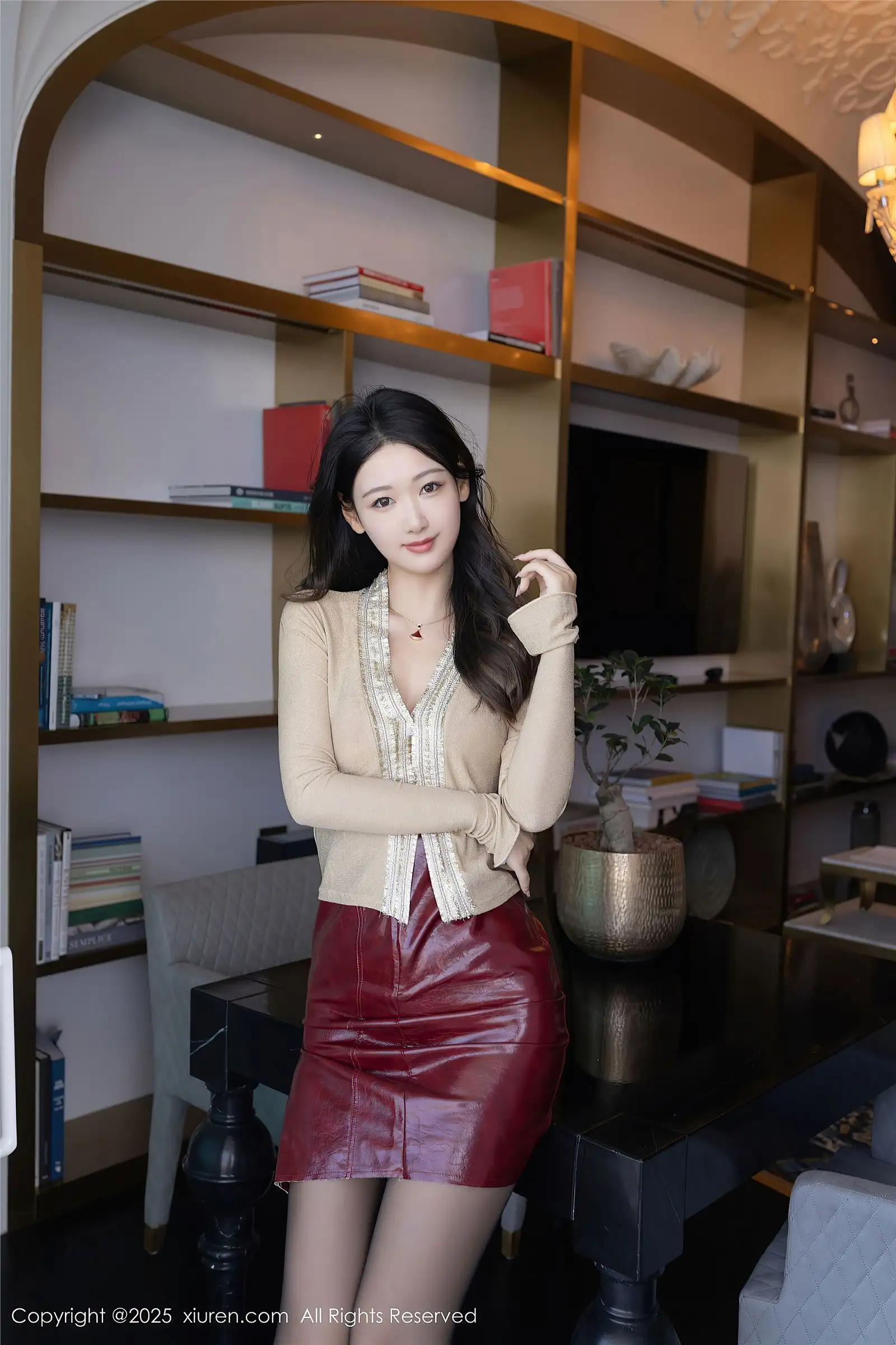 [XIUREN秀人网] 2025.05.19 NO.10296 唐安琪