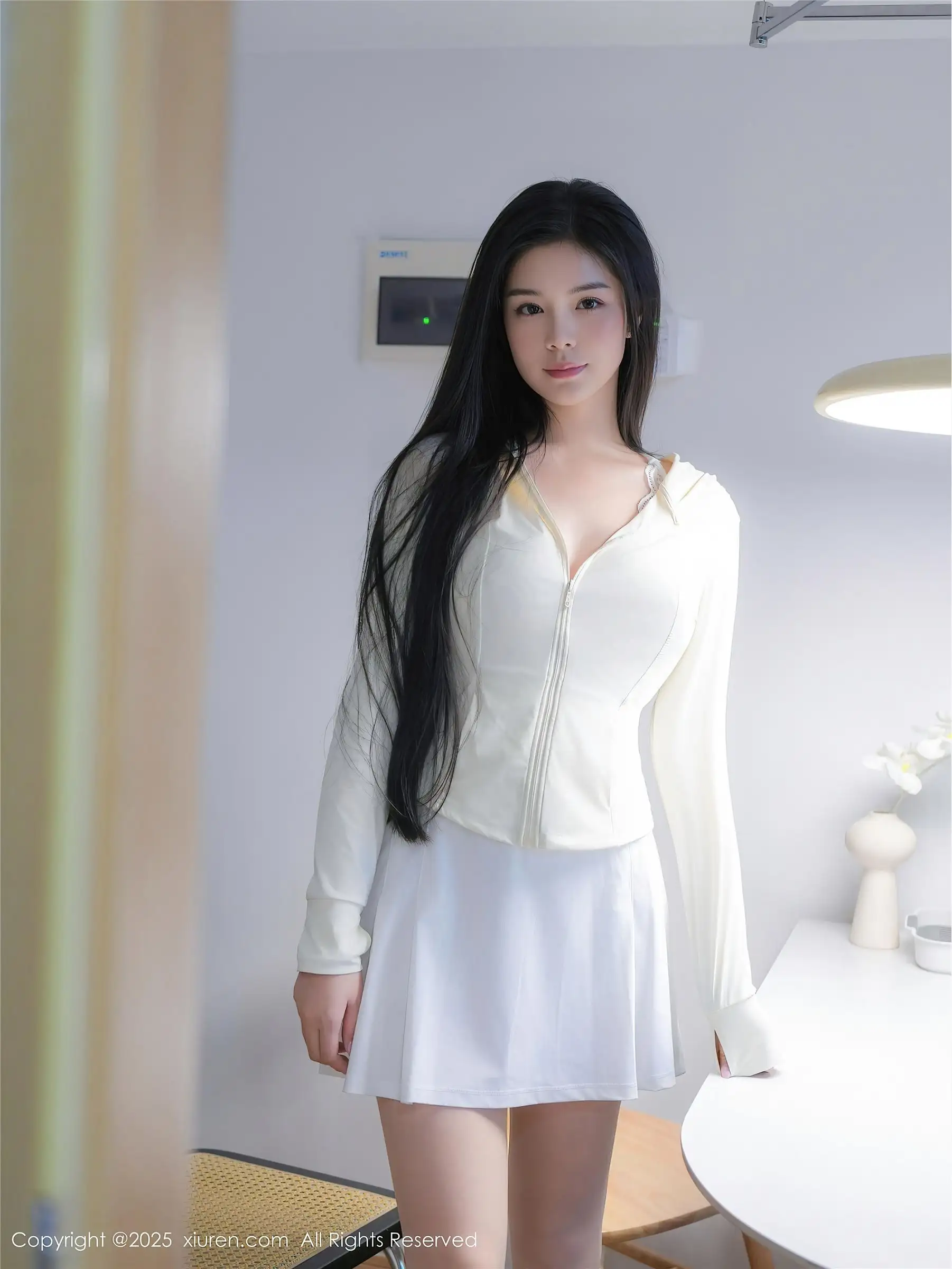 [XIUREN秀人网] 2025.05.26 NO.10325 雪糕CiCi