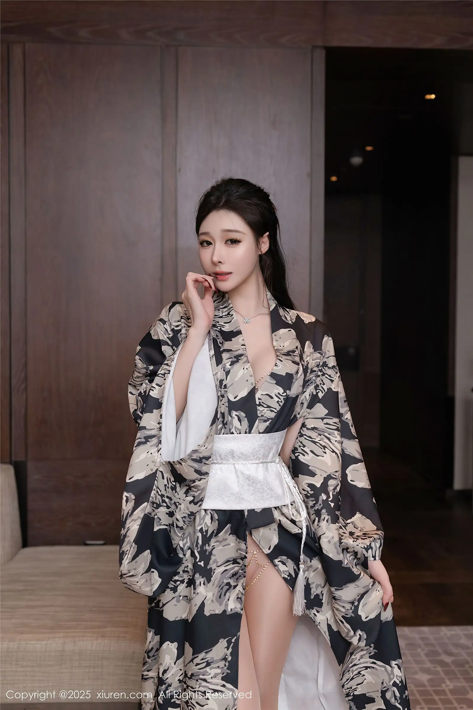 [XIUREN秀人网] 2025.05.30 NO.10352 小逗逗