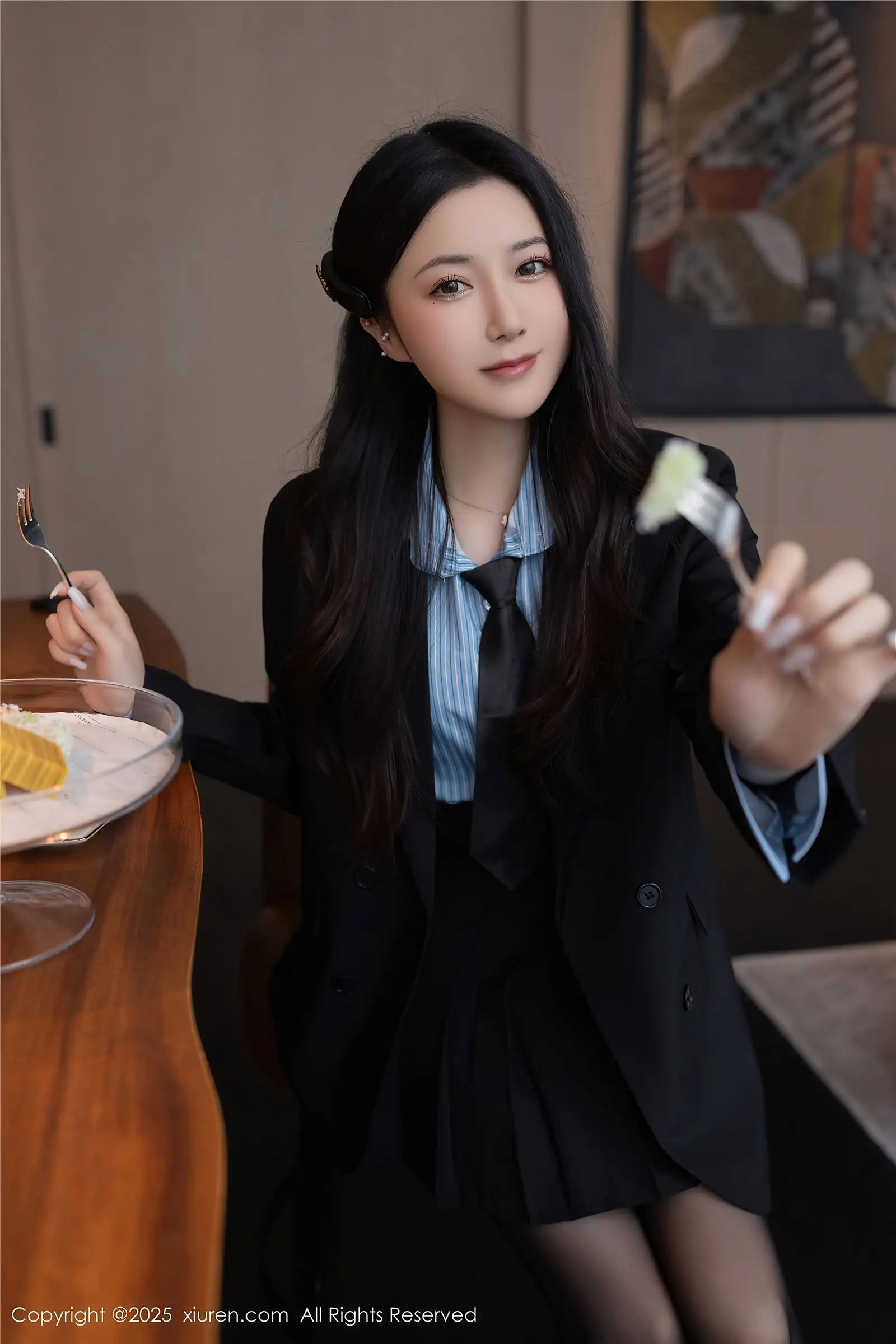 [XIUREN秀人网] 2025.06.13 NO.10412 鱼子酱Fish