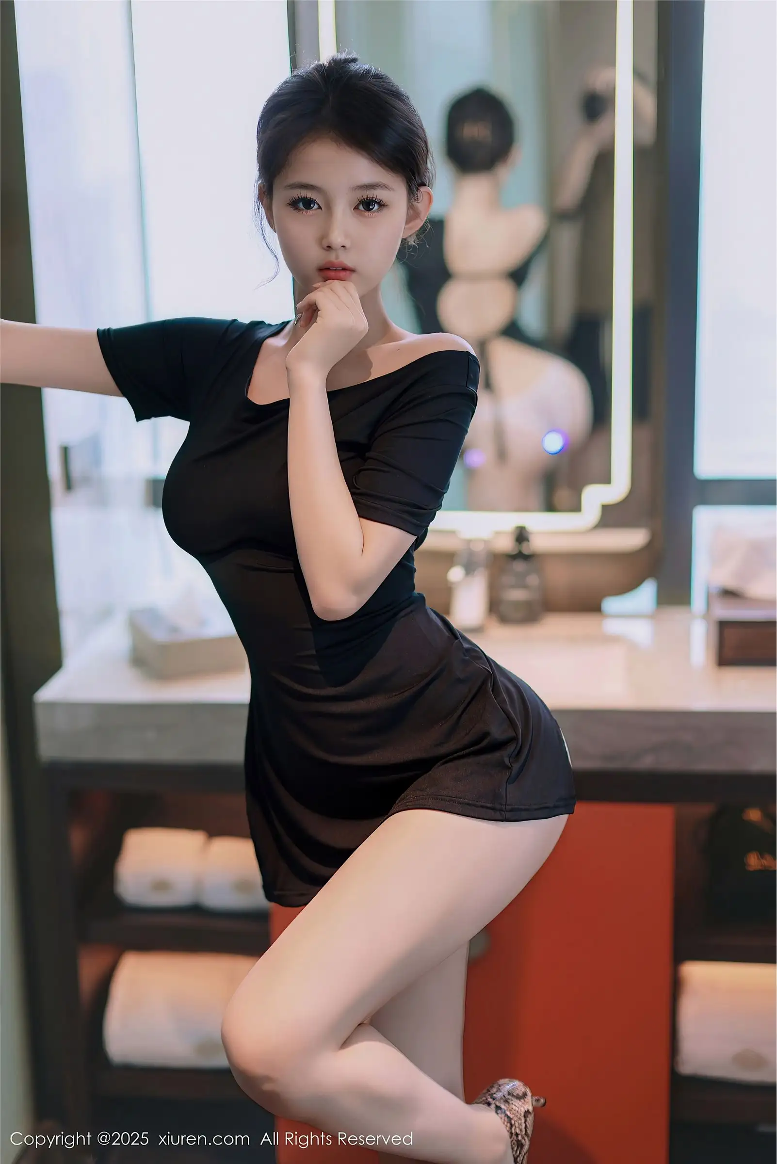 [XIUREN秀人网] 2025.06.18 NO.10426 小橘子orange