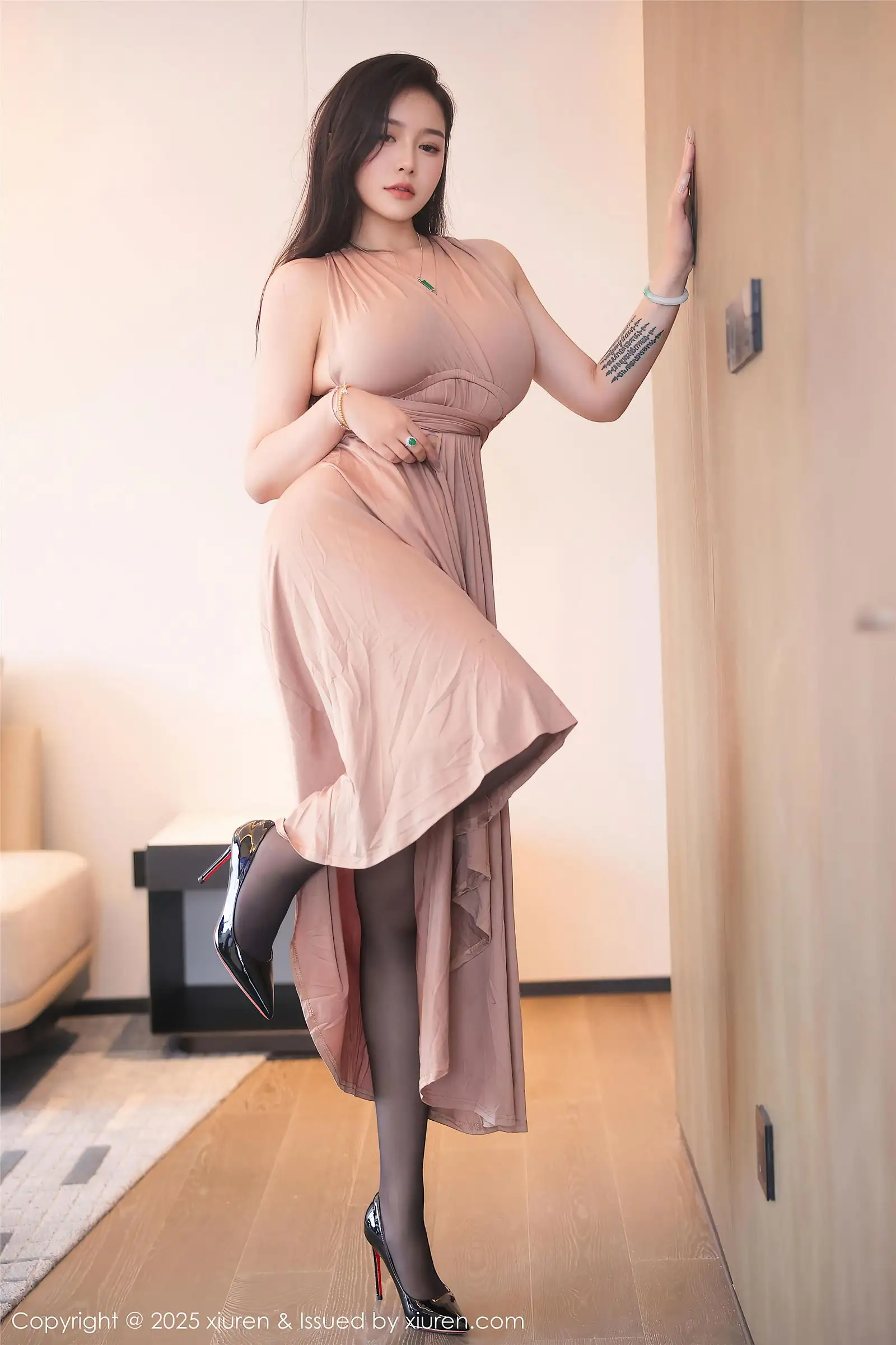 [XIUREN秀人网] 2025.06.19 NO.10432 娜比