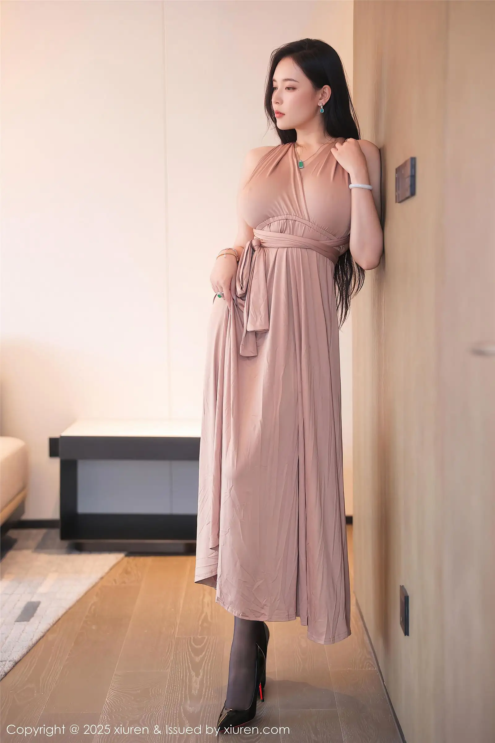 [XIUREN秀人网] 2025.06.19 NO.10432 娜比