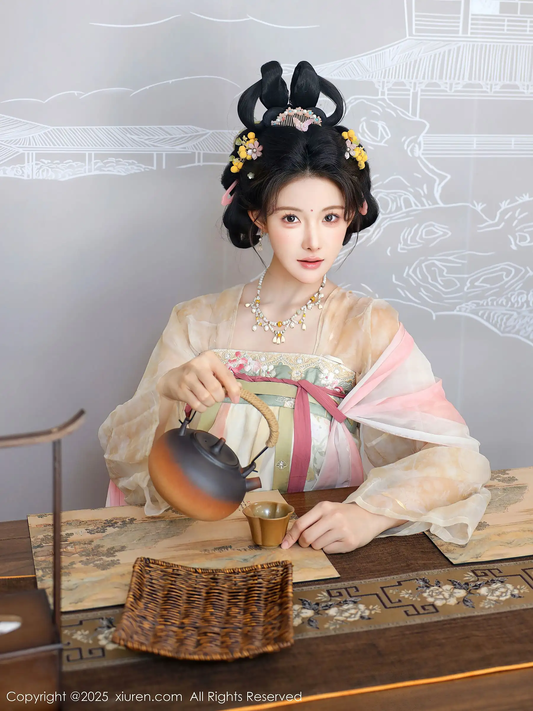 [XIUREN秀人网] 2025.08.13 NO.10645 梨霜儿