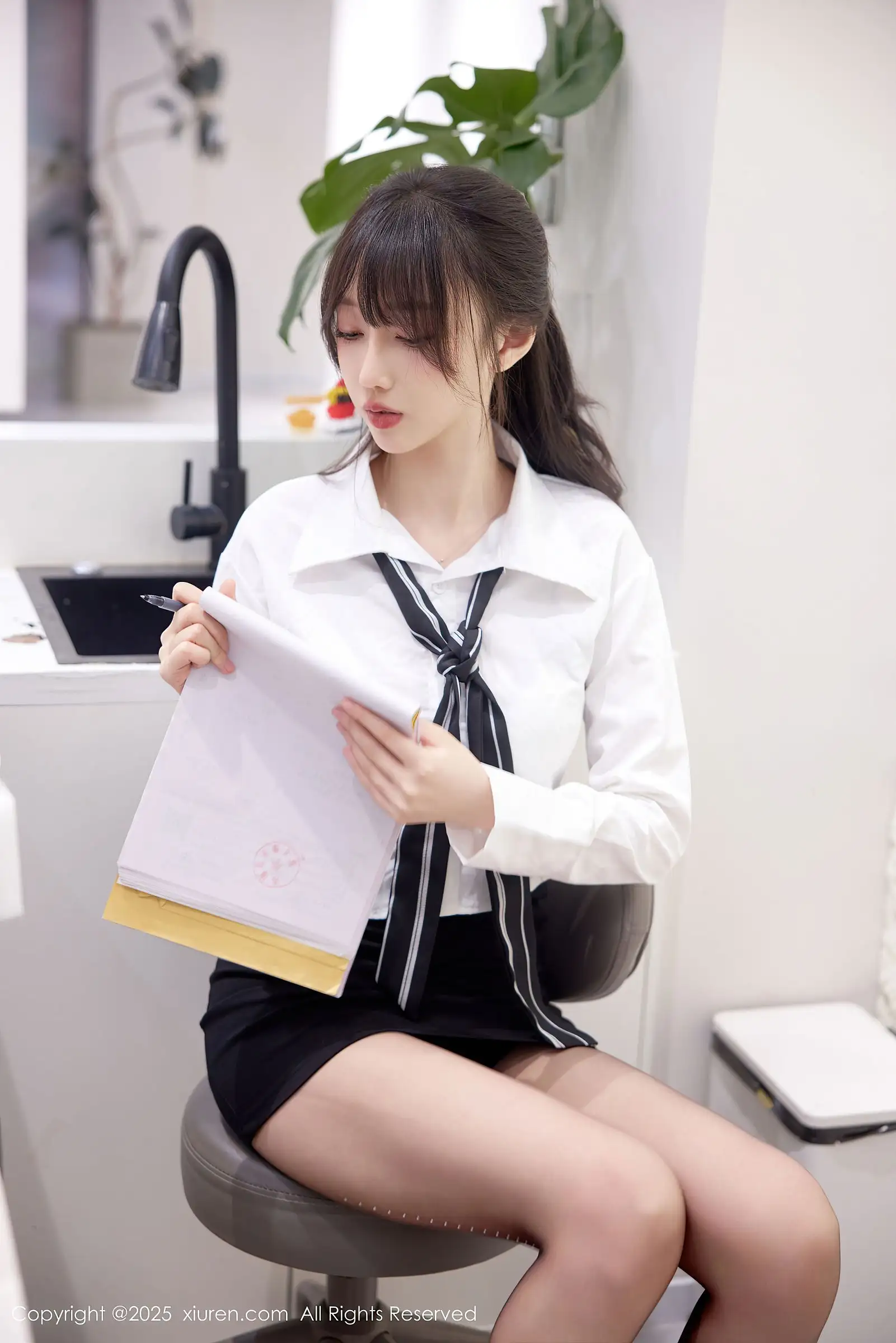 [XIUREN秀人网] 2025.08.11 NO.10636 玥儿玥er